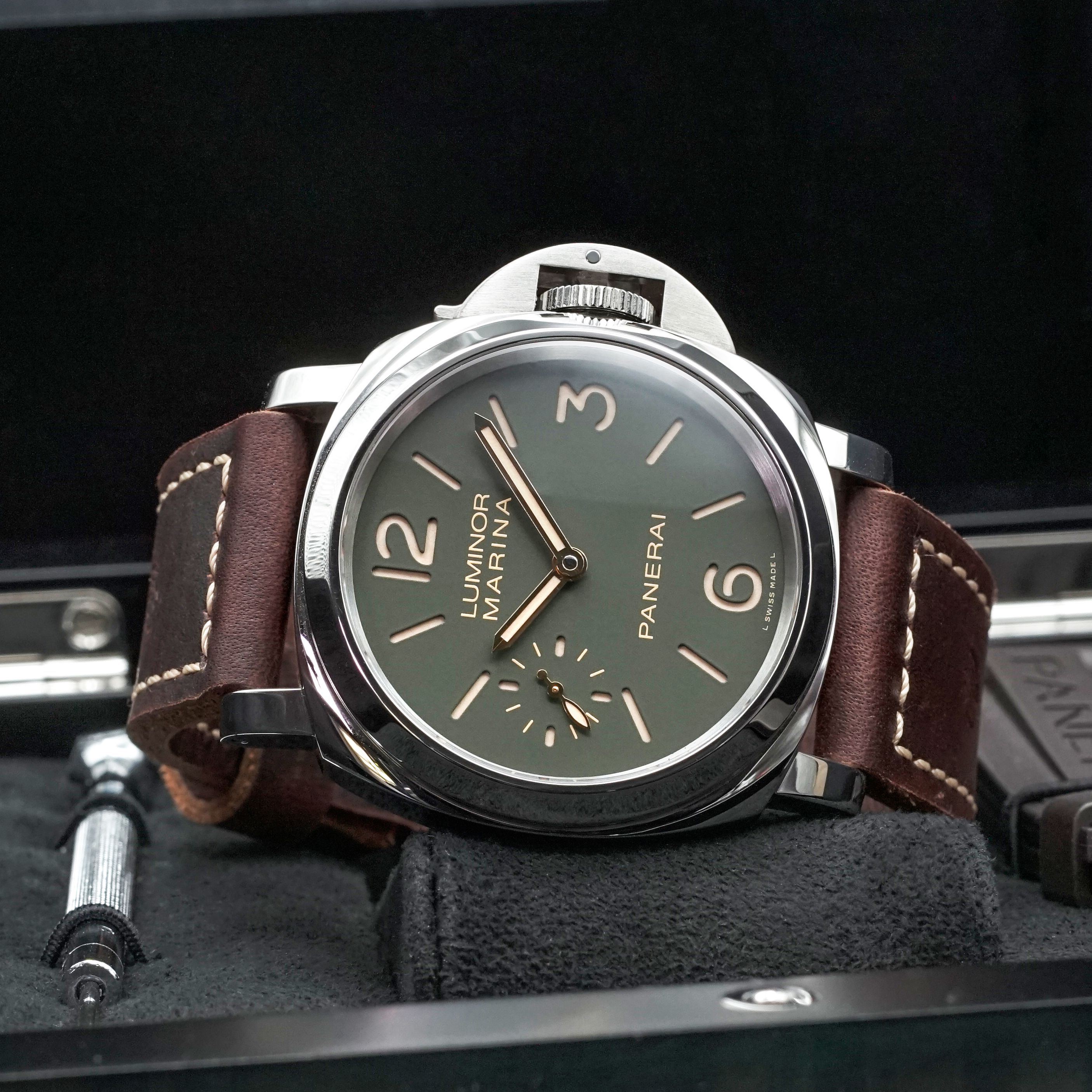 Panerai Luminor 8 Days PAM00911 Thumbnail 2