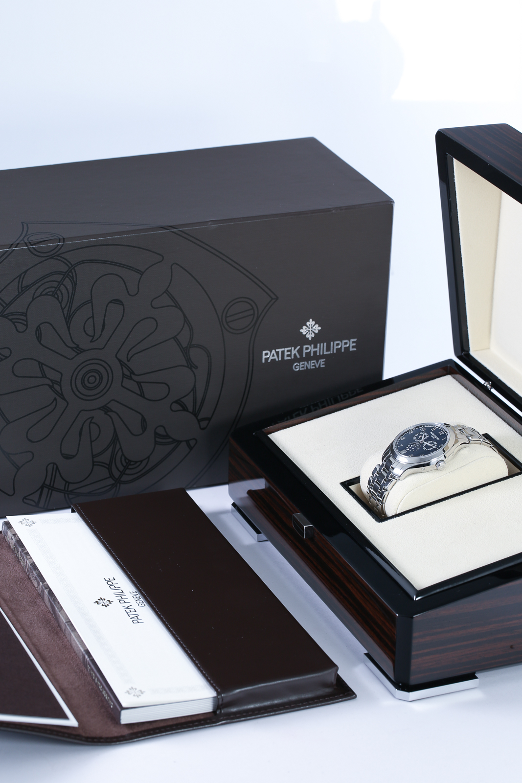 Patek Philippe Complications 4947/1A-001 Thumbnail 7