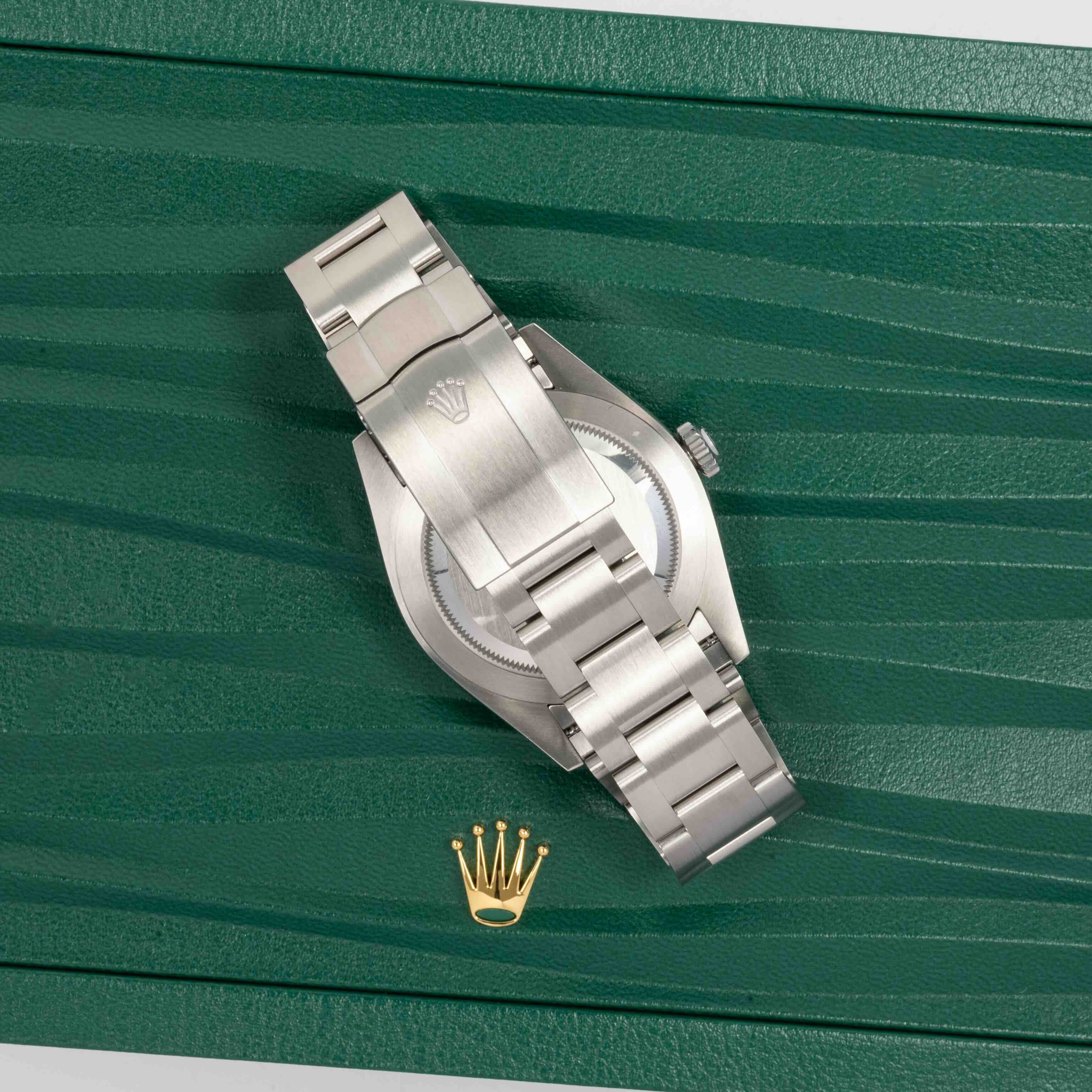 Rolex Oyster Perpetual 41 134300 Thumbnail 7