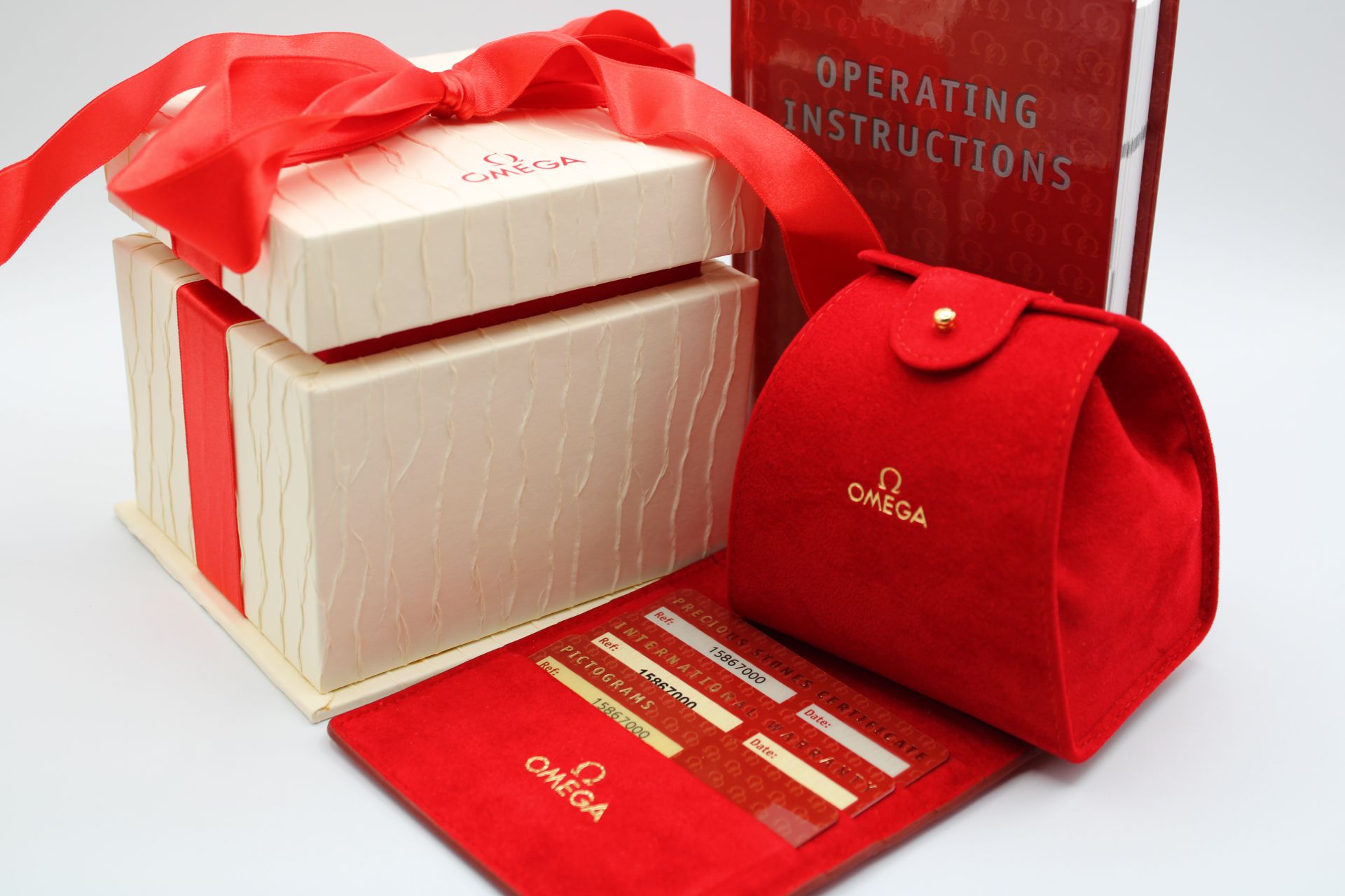 Omega Constellation Quadrella 1586.70.00 Thumbnail 6