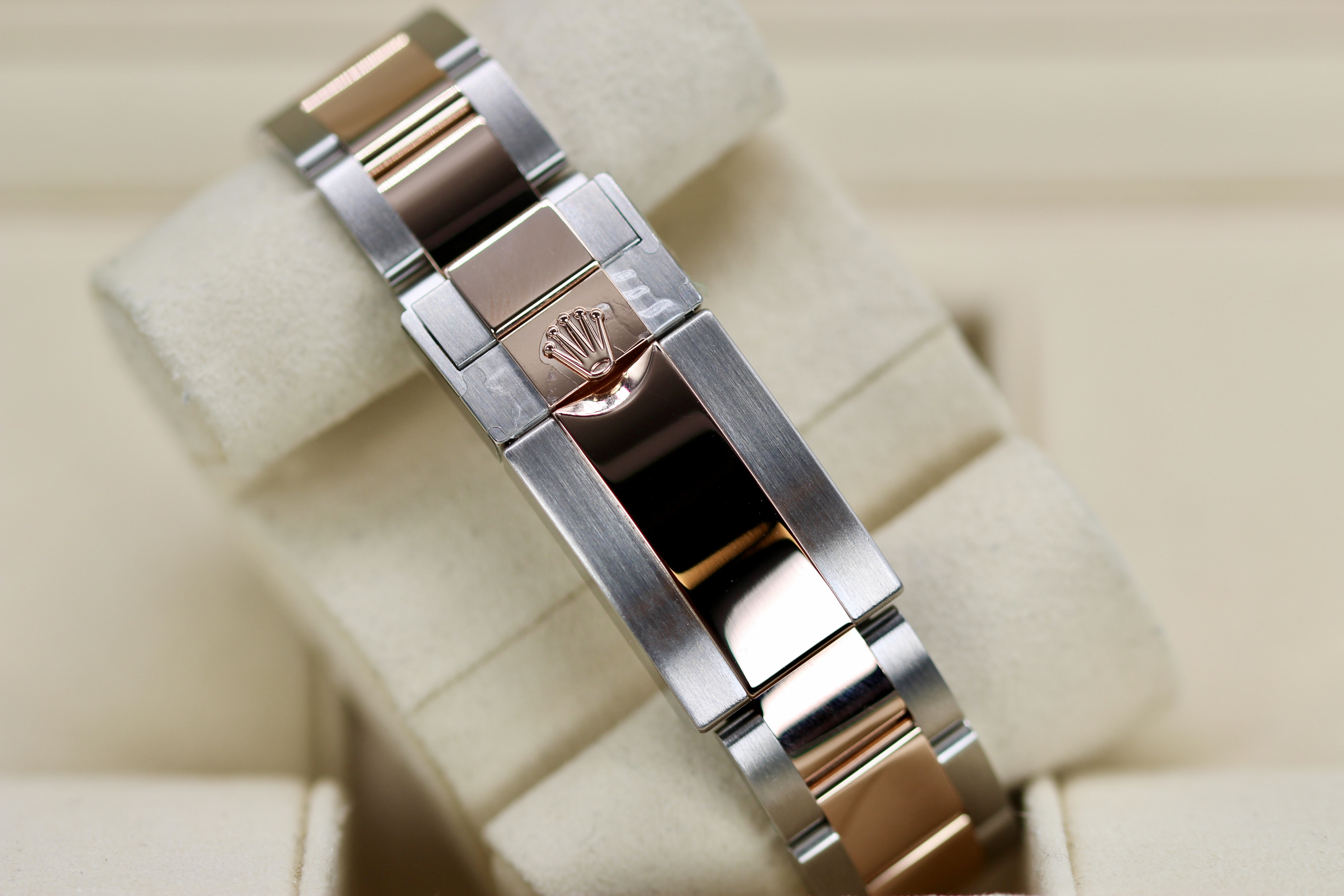 Rolex GMT Master II 126711 CHNR Thumbnail 4