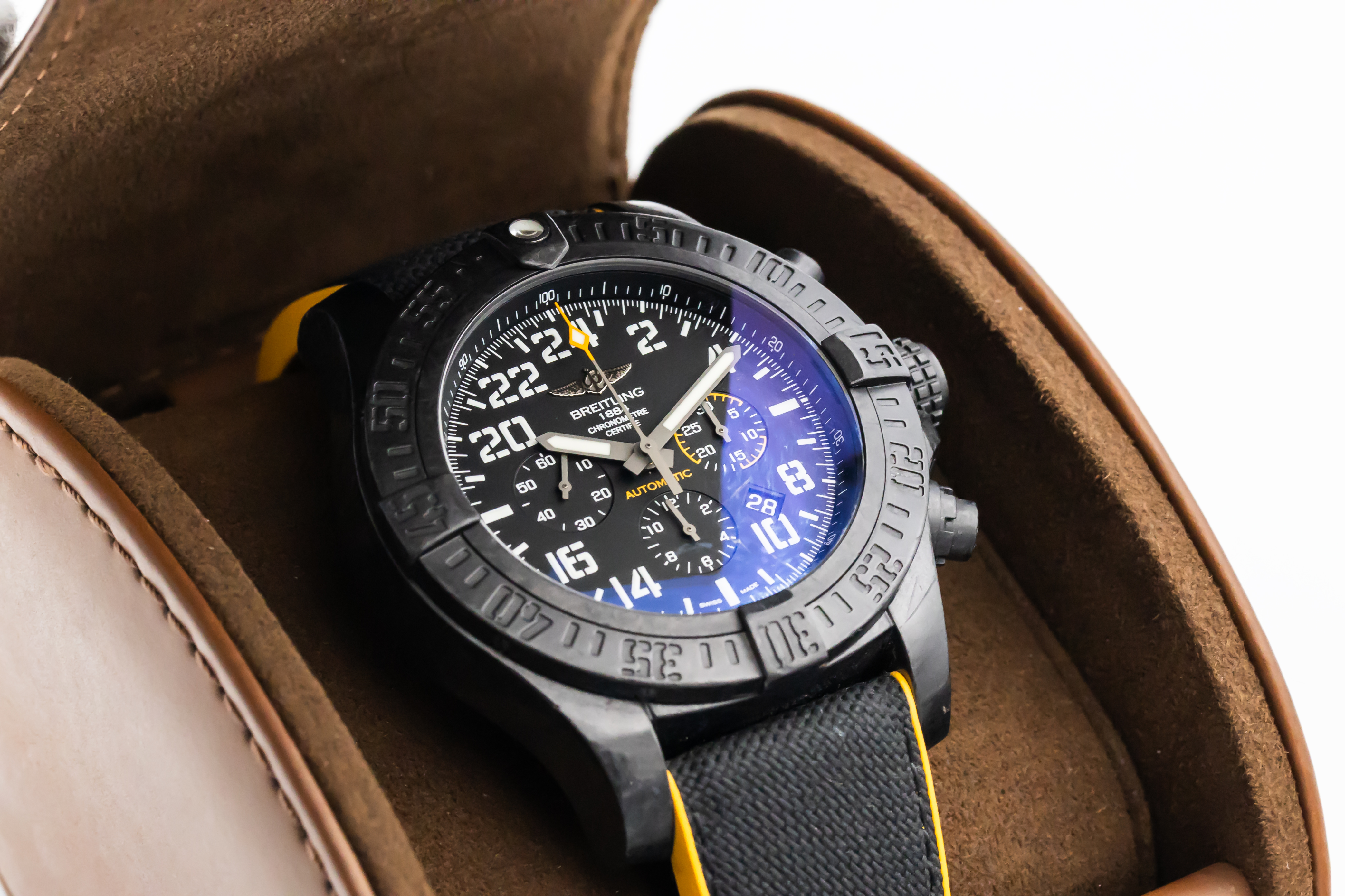 Breitling Avenger Hurricane XB1210 Thumbnail 5