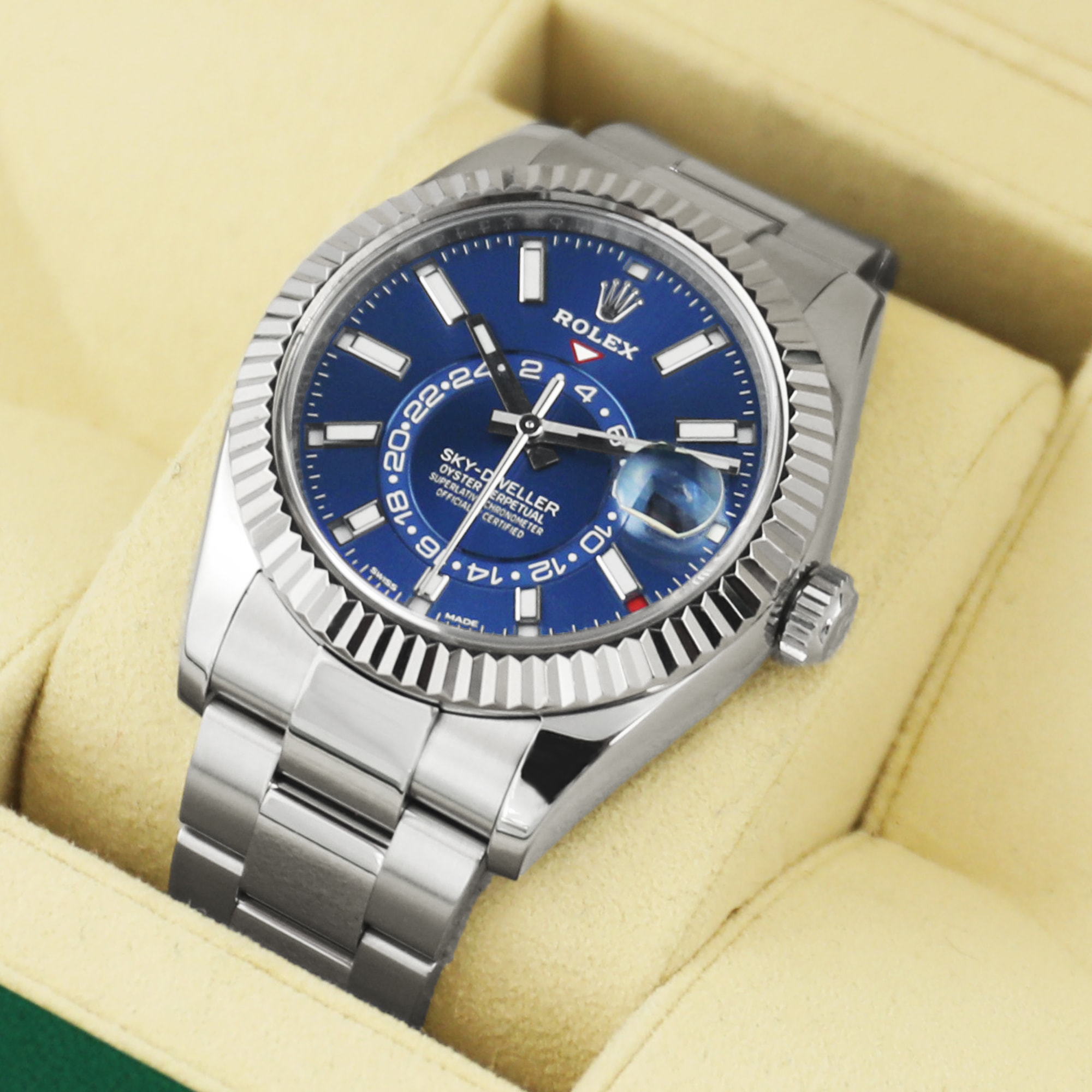 Rolex Sky-Dweller 326934 Thumbnail 4