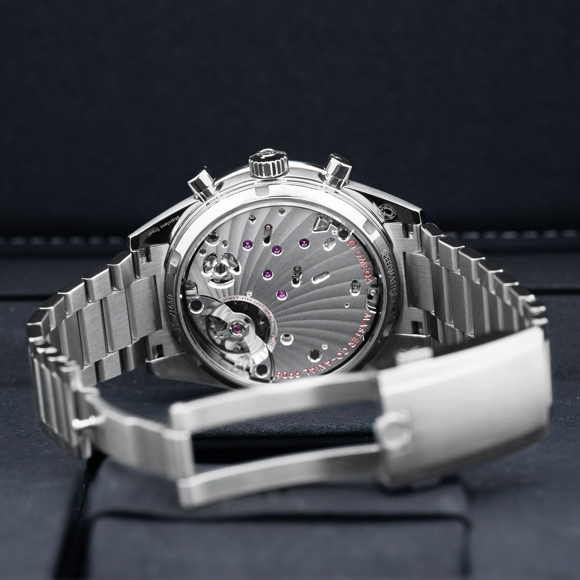 Omega Speedmaster 57 332.10.41.51.01.001 Thumbnail 4