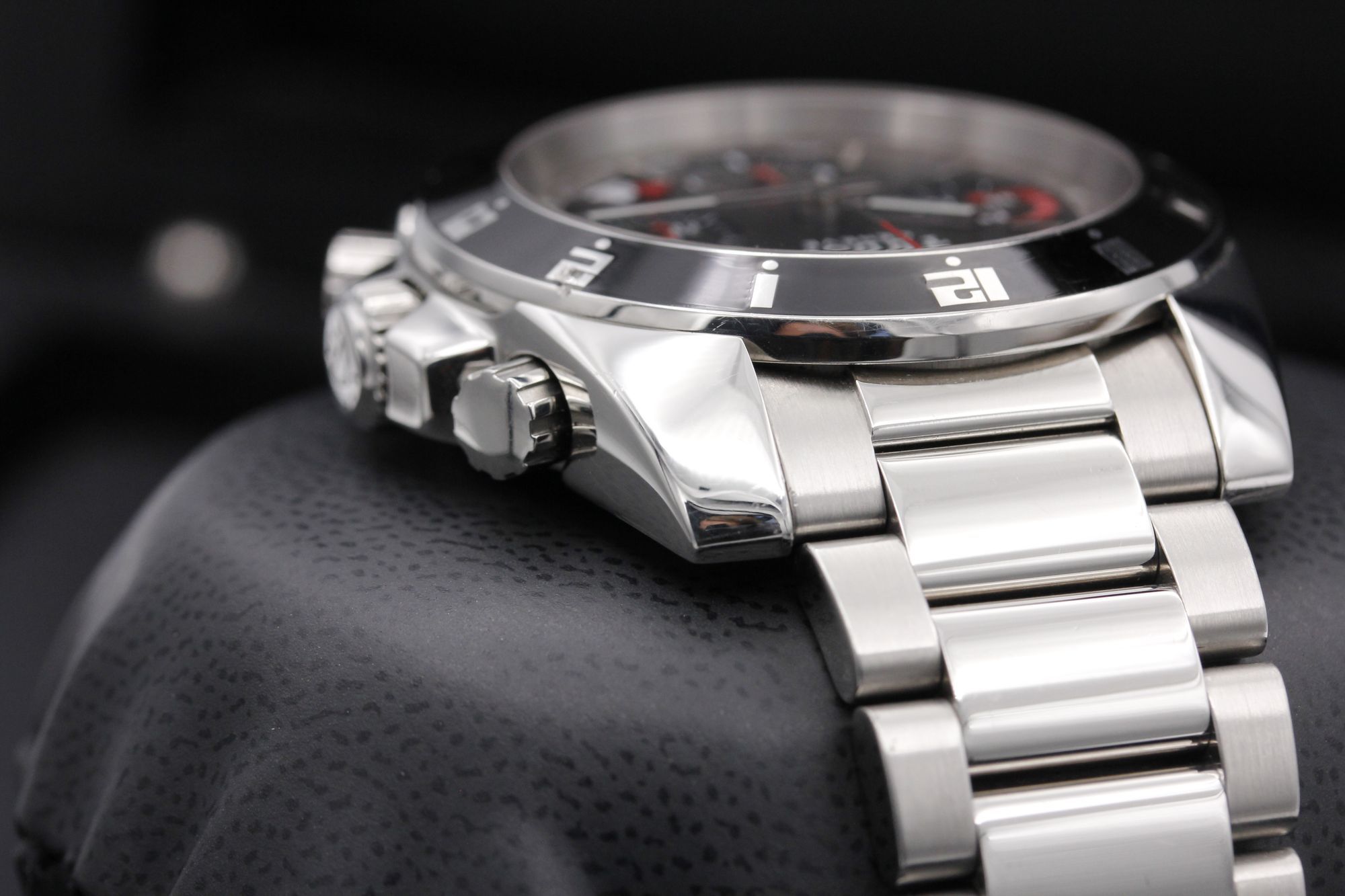Tudor Grantour 20350N Thumbnail 4