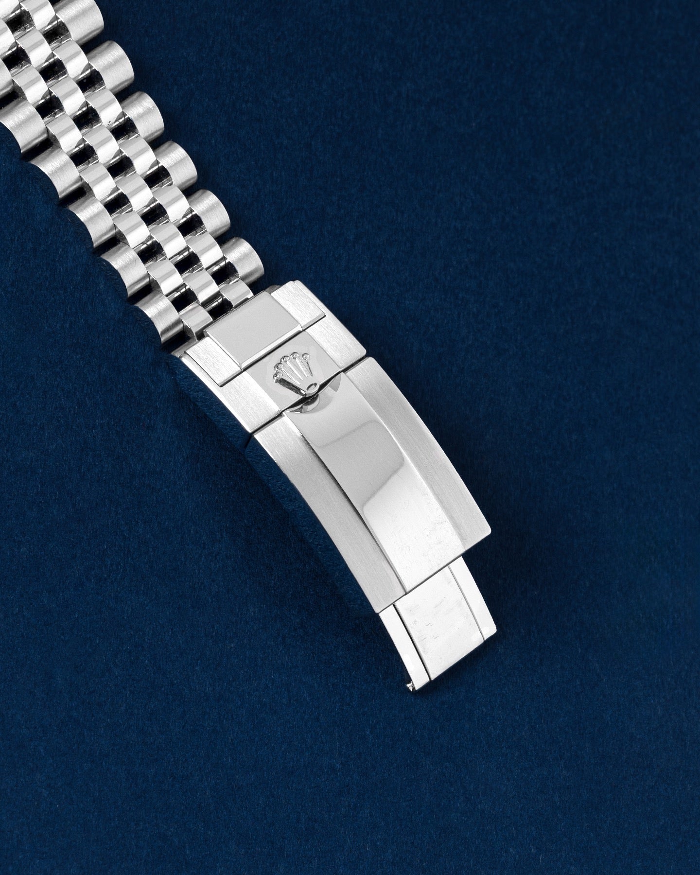 Rolex GMT Master II 126710 BLNR Thumbnail 3