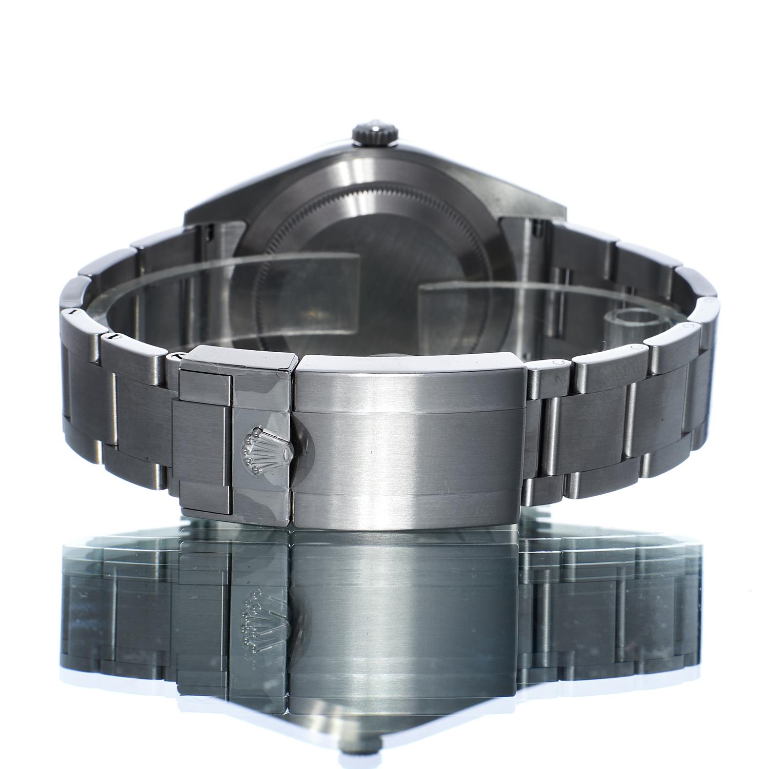 Rolex Explorer 214270 Thumbnail 3