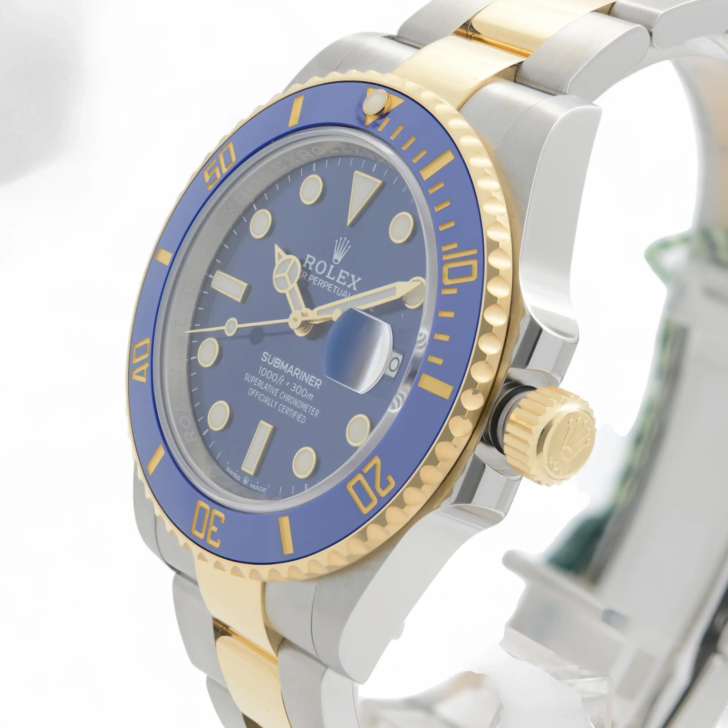 Rolex Submariner 126613 LB Thumbnail 2