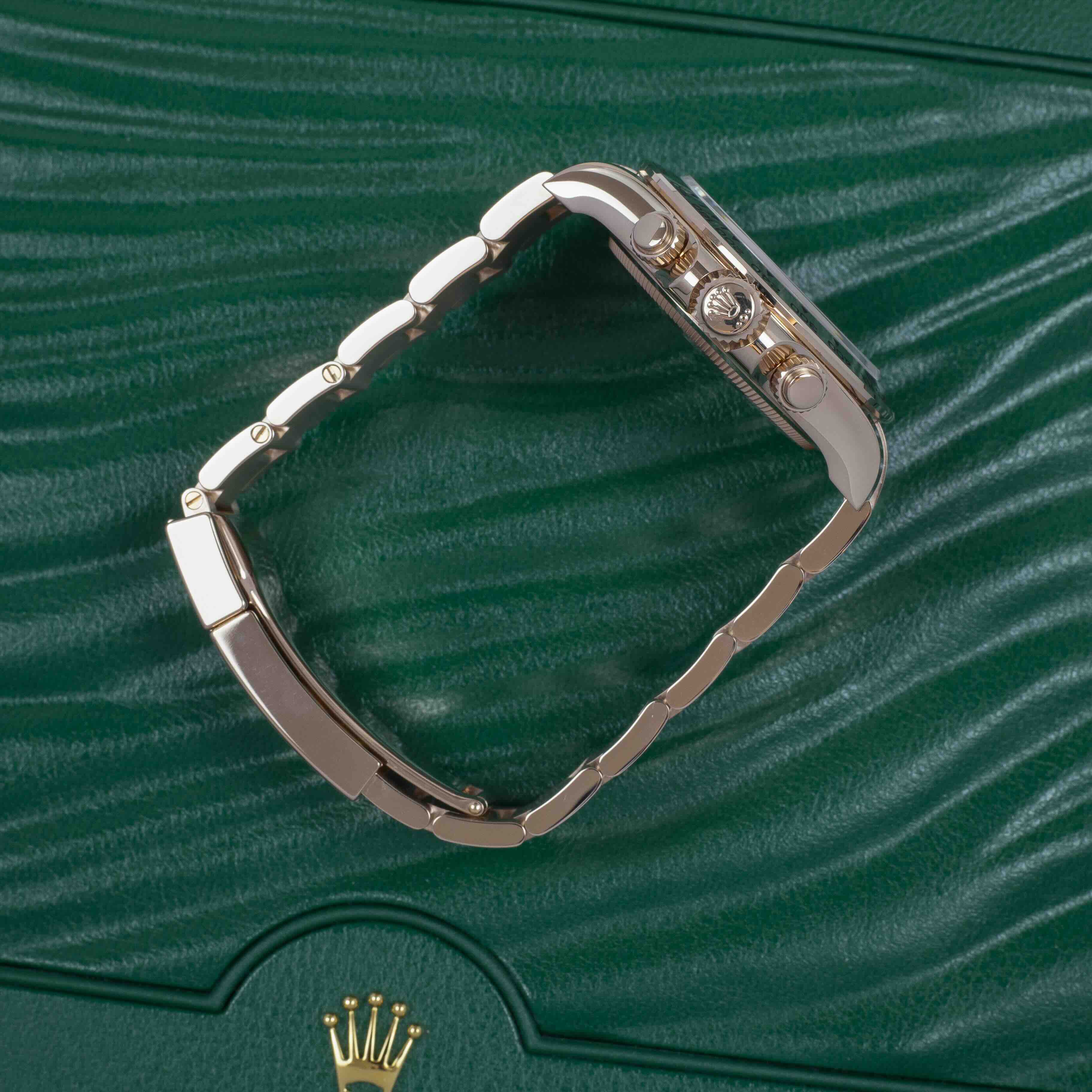 Rolex Daytona 126505 Thumbnail 2