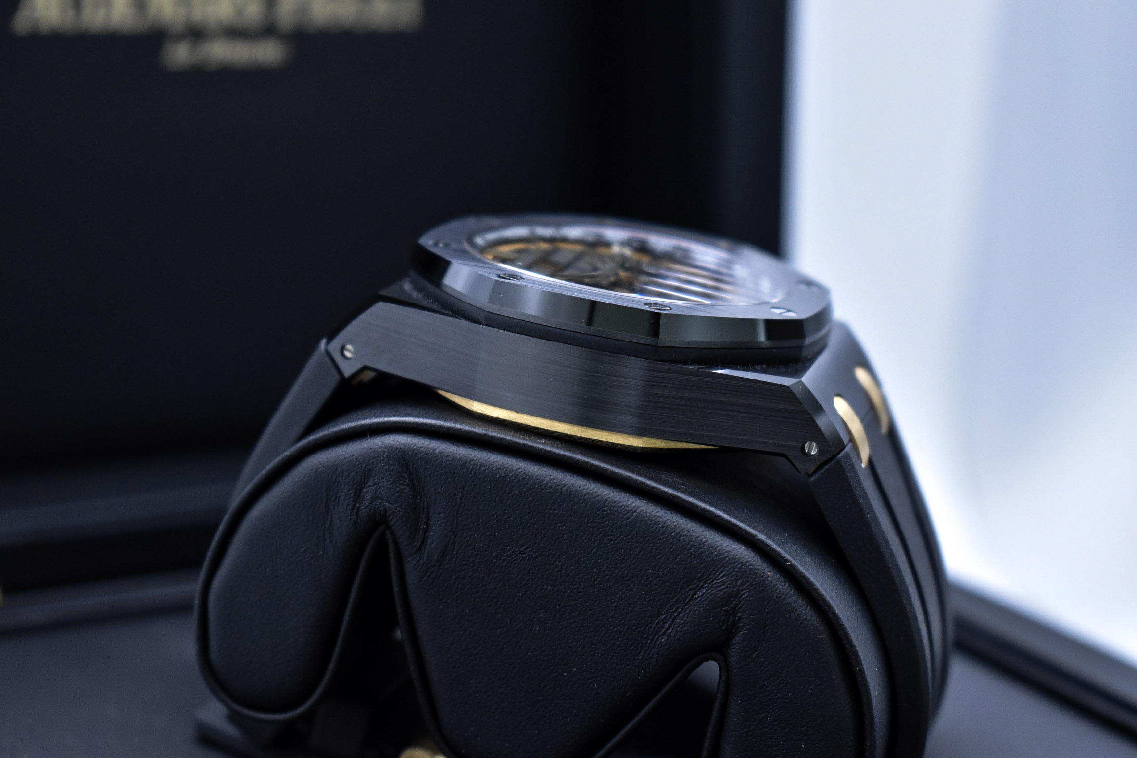 Audemars Piguet Royal Oak Offshore 26420CE.OO.A127CR.01 Thumbnail 3