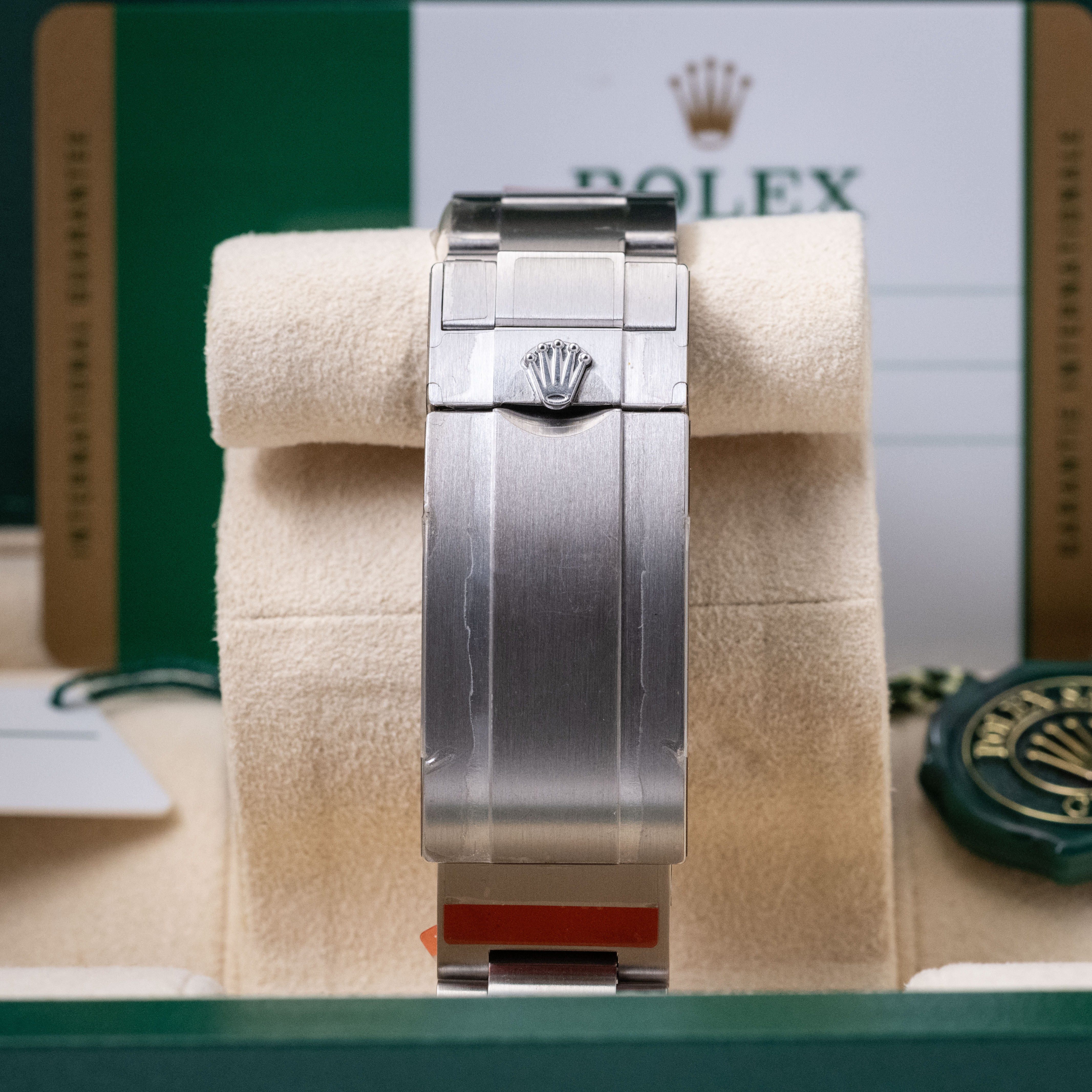 Rolex Sea-Dweller 126600 Thumbnail 5