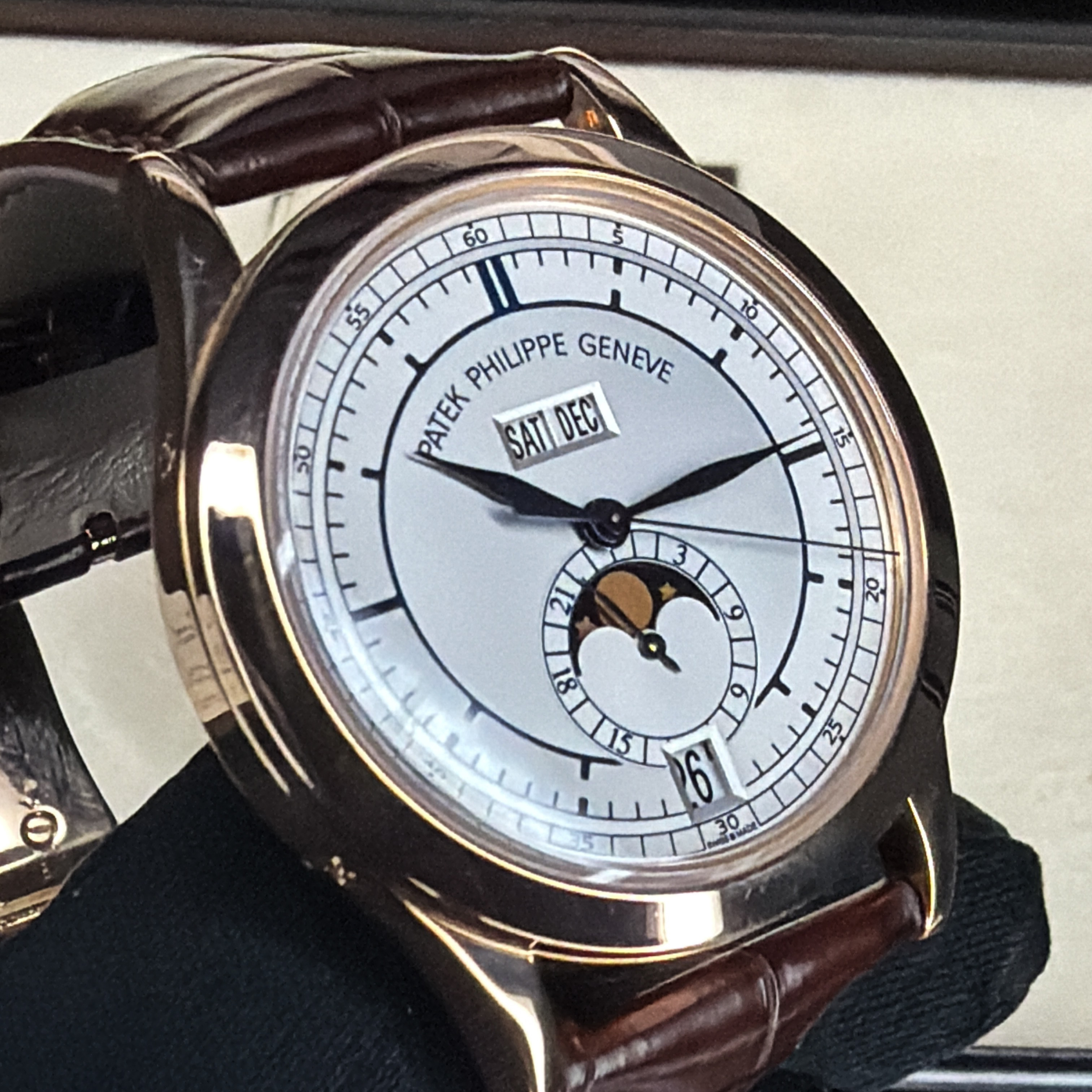 Patek Philippe Complications 5396R-011 Thumbnail 4