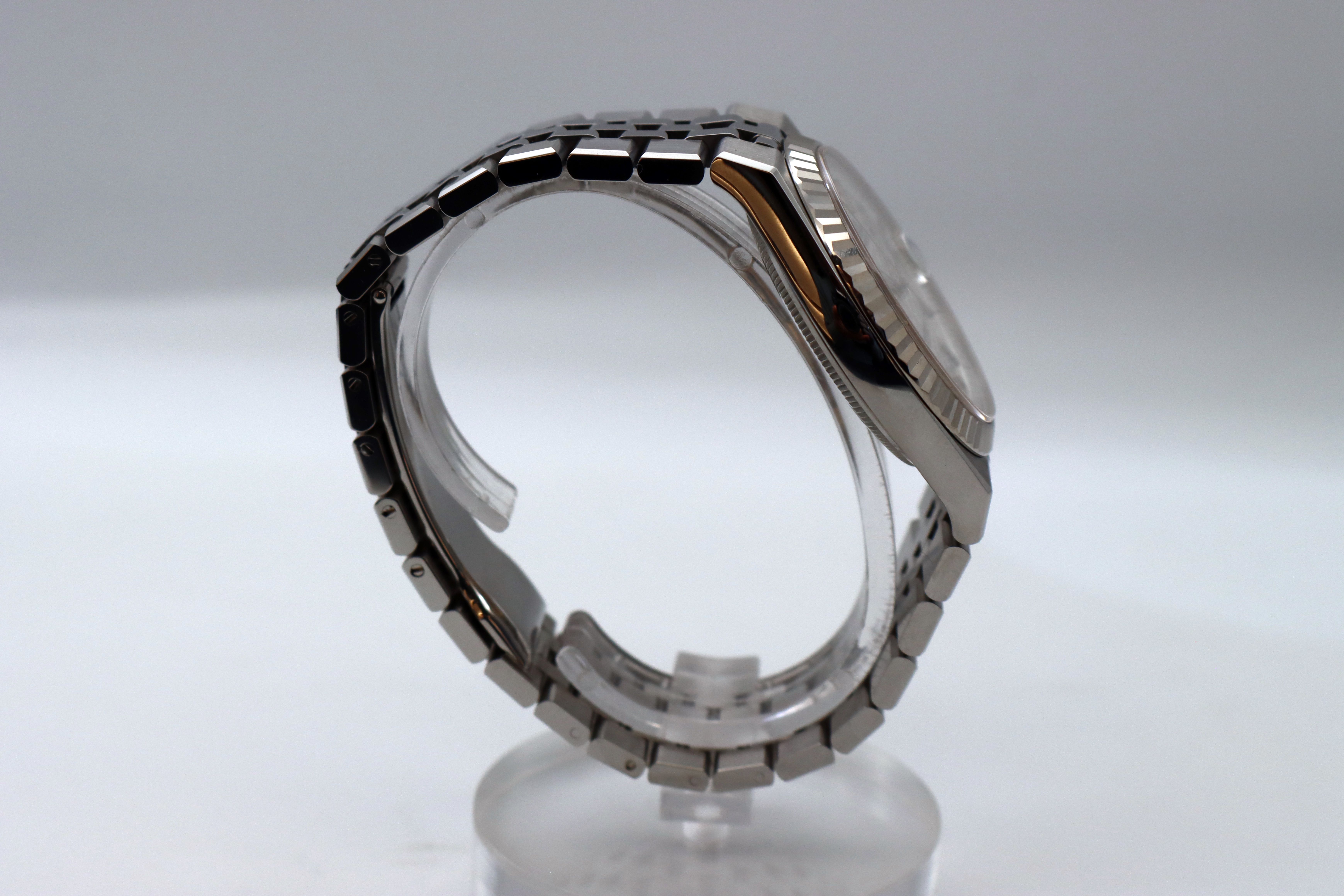 Rolex Land-Dweller 40 127334 Thumbnail 2