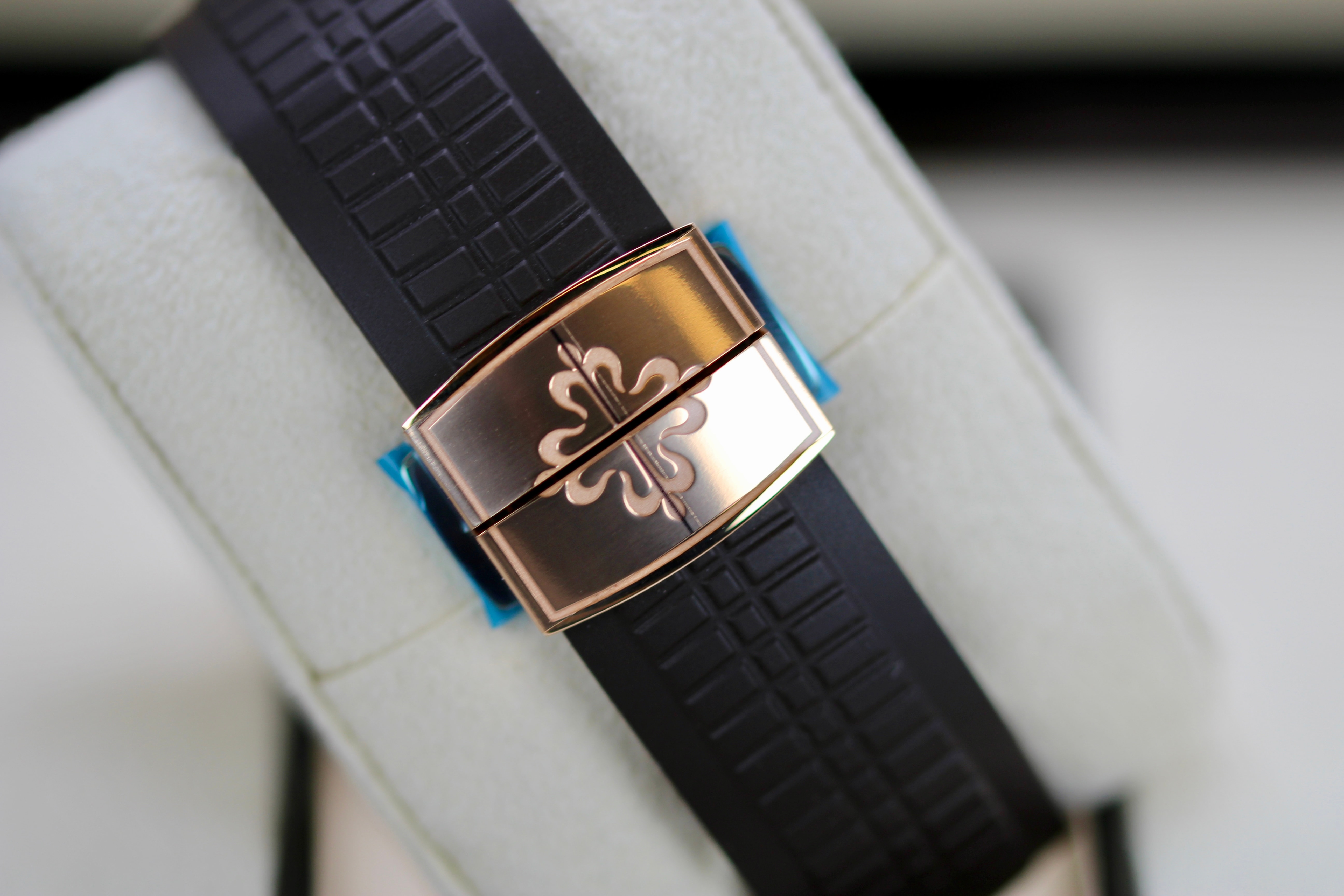 Patek Philippe Aquanaut 5167R-001 Thumbnail 3