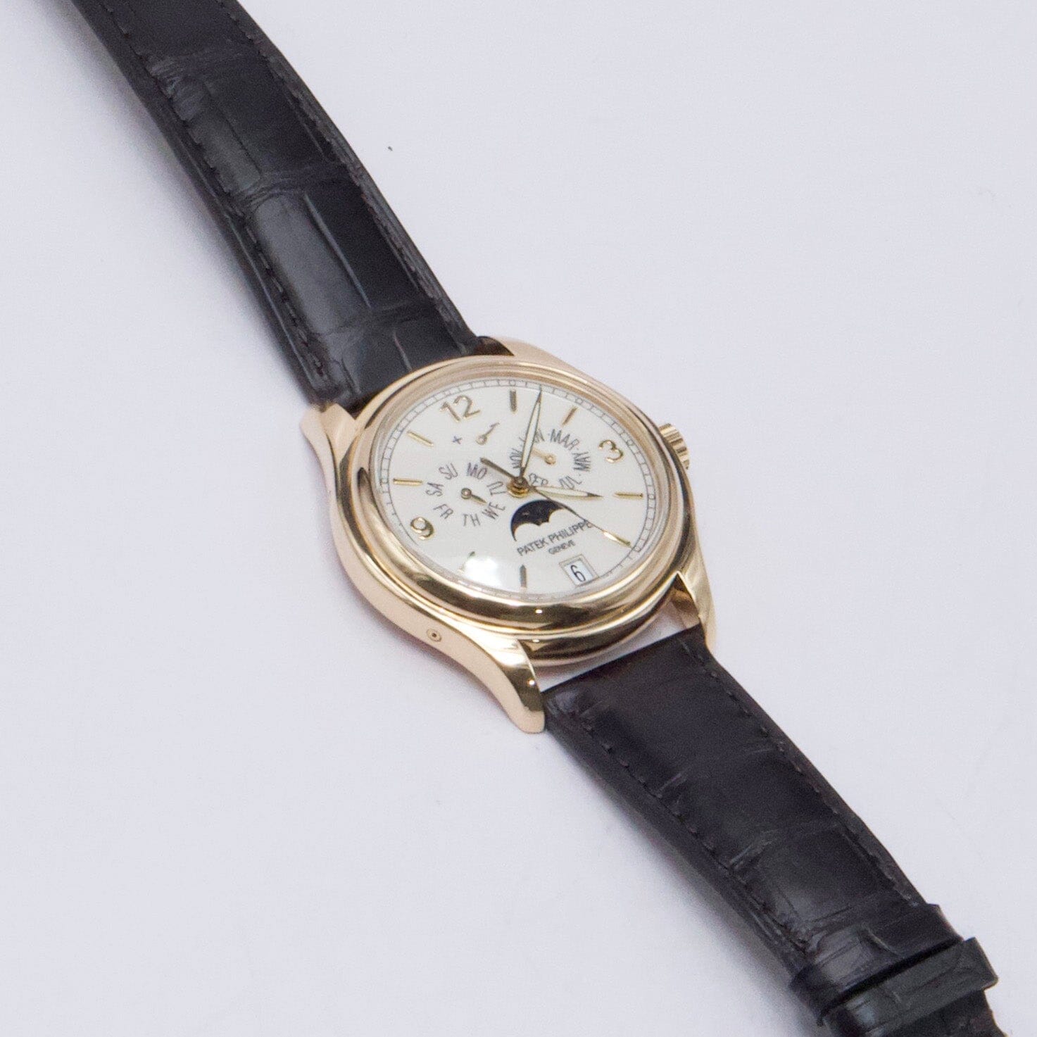 Corum Golden Bridge 113.553.85/M600 0000R Thumbnail 2