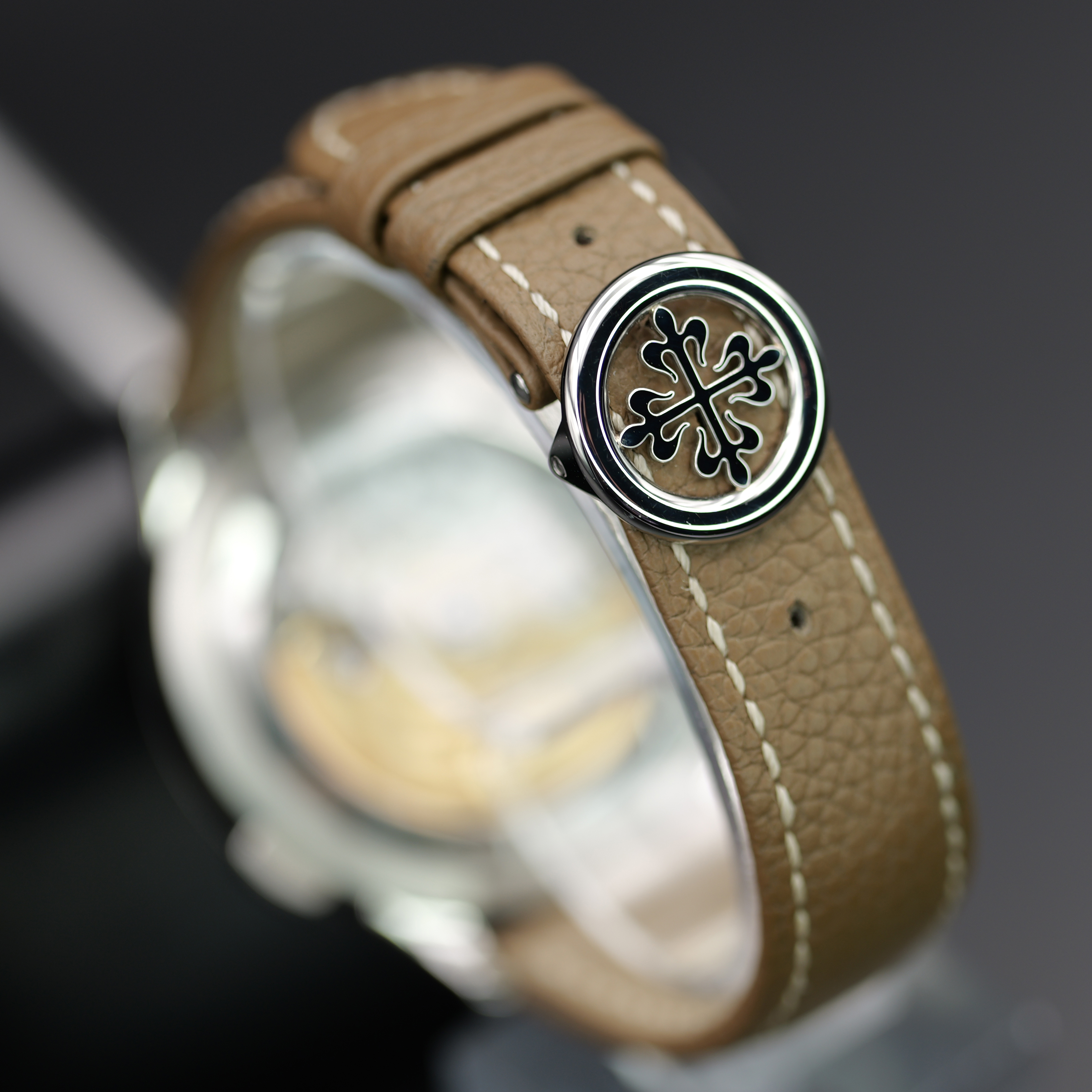 Patek Philippe Complications 5935A-001 Thumbnail 3