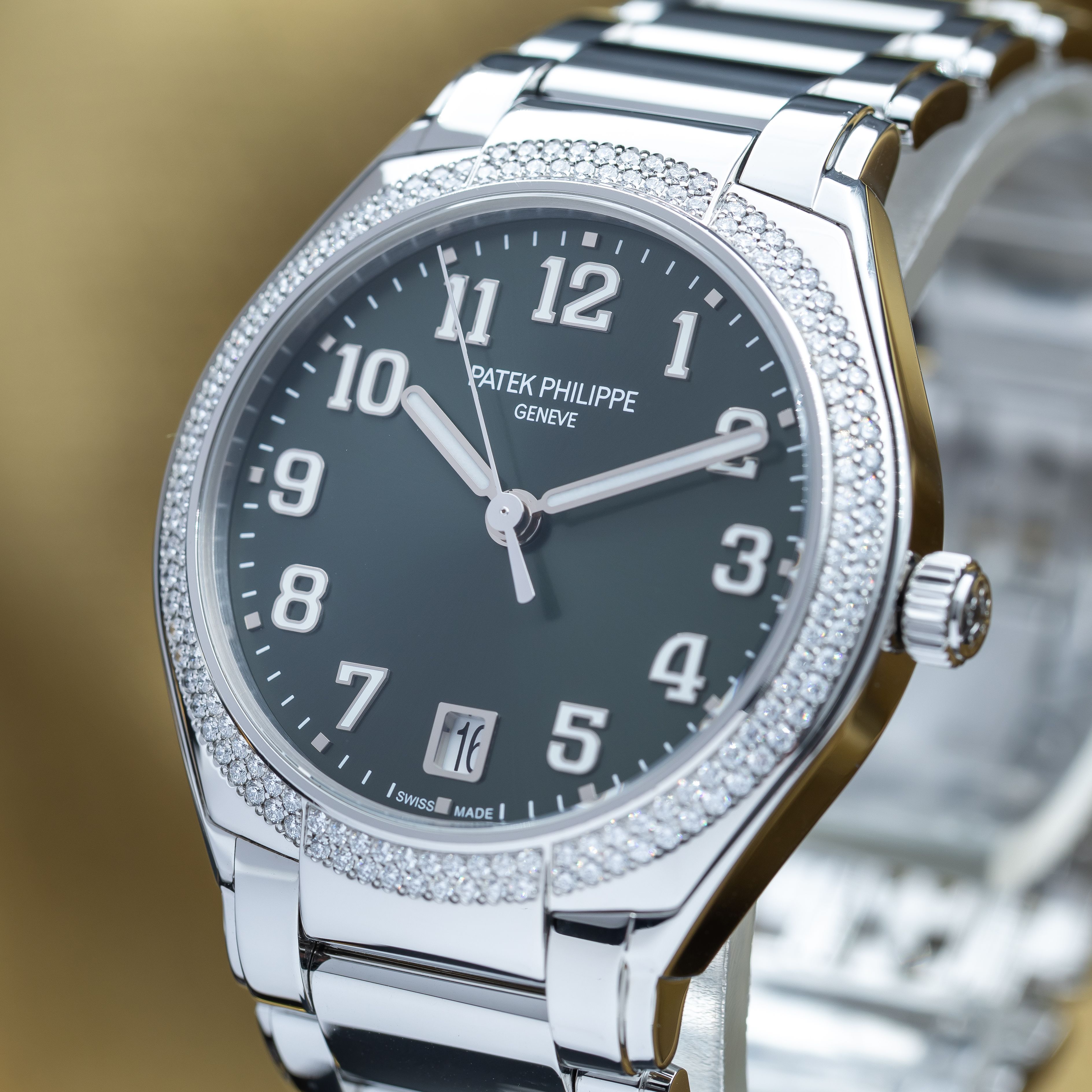 Patek Philippe Twenty-4 7300/1200A-011 Thumbnail 2