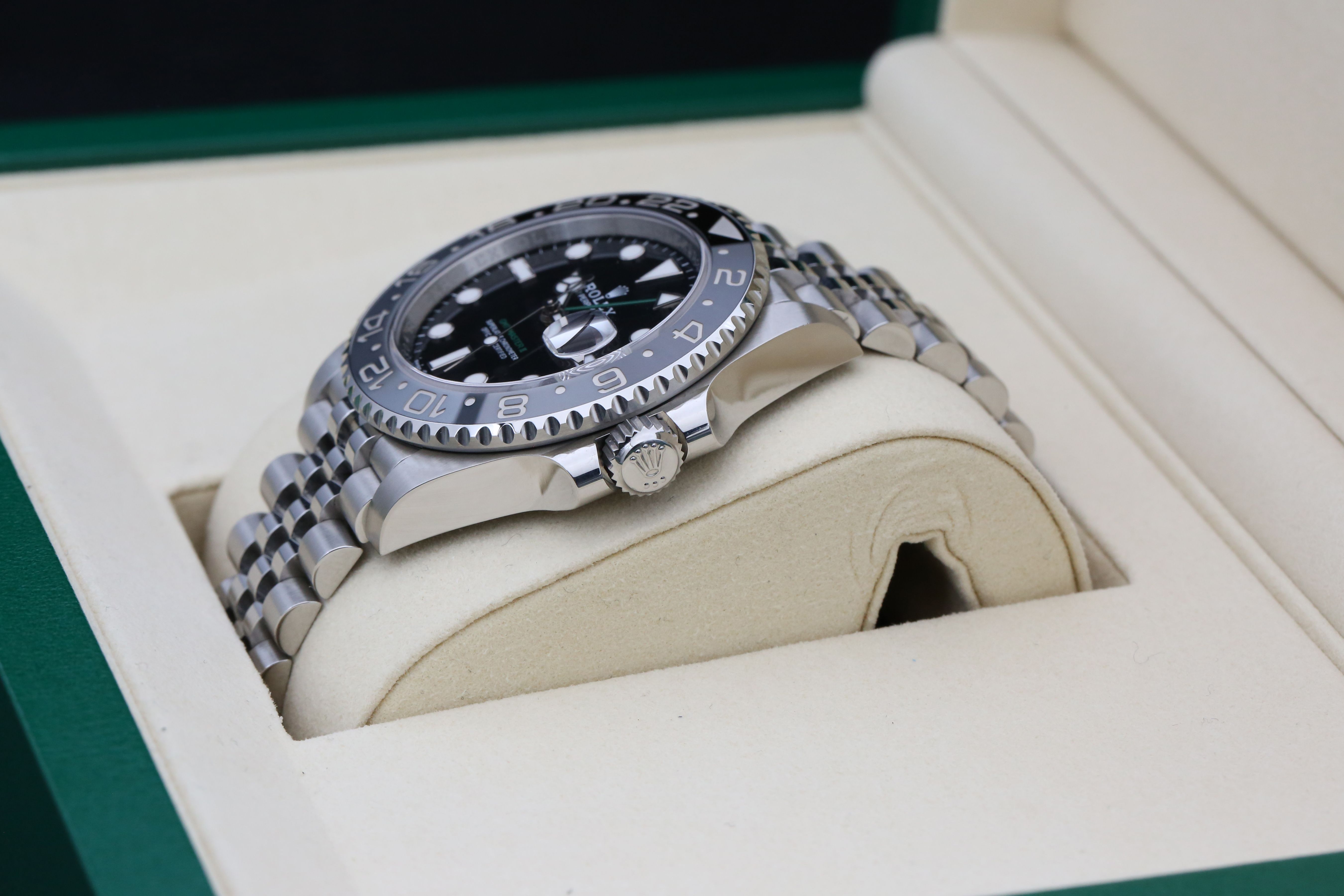 Rolex GMT Master II 126710 GRNR Thumbnail 6