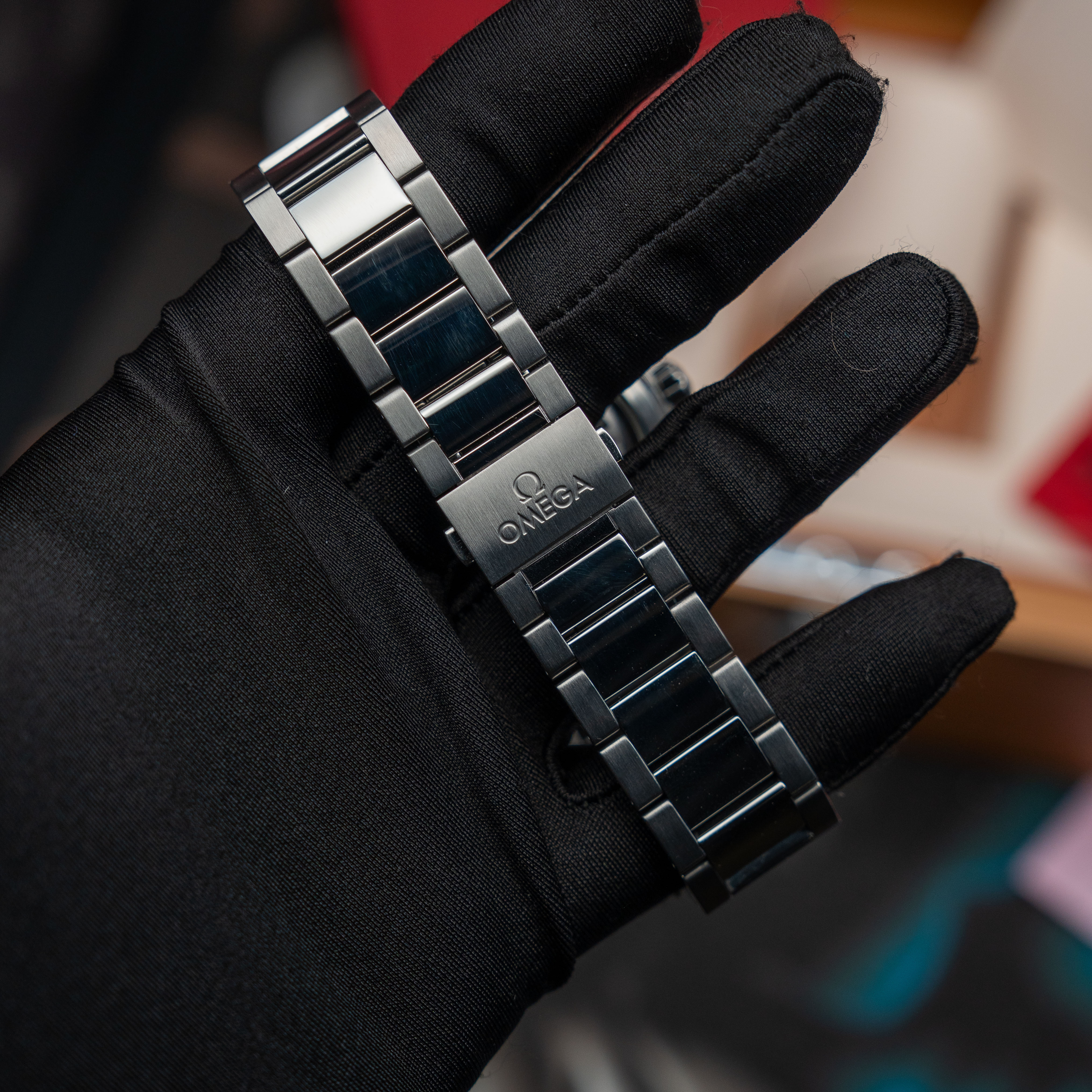 Omega Aqua Terra 150m Gents 220.10.41.21.03.001 Thumbnail 3