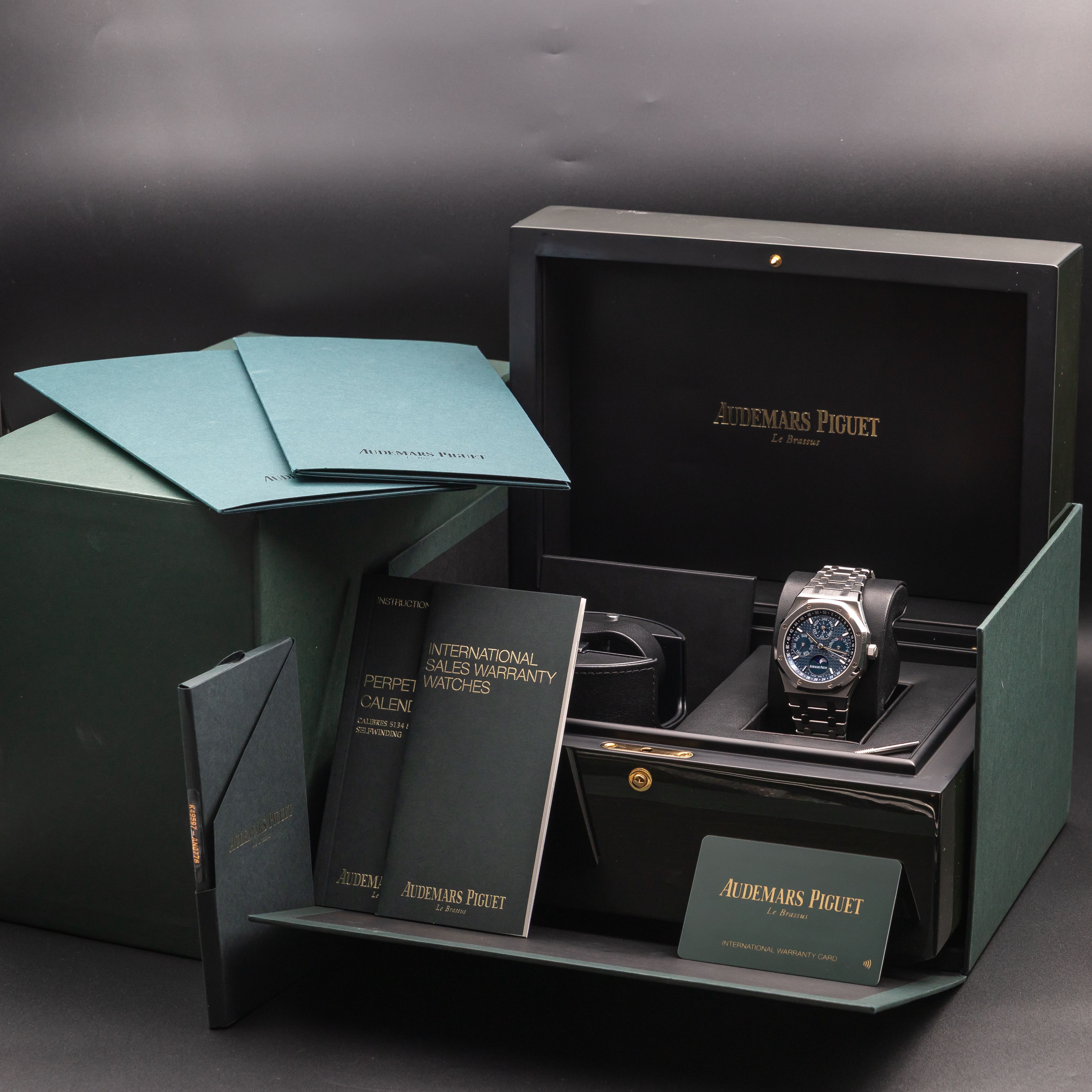 Audemars Piguet Royal Oak Perpetual Calendar 26574ST.OO.1220ST.02 Thumbnail 5