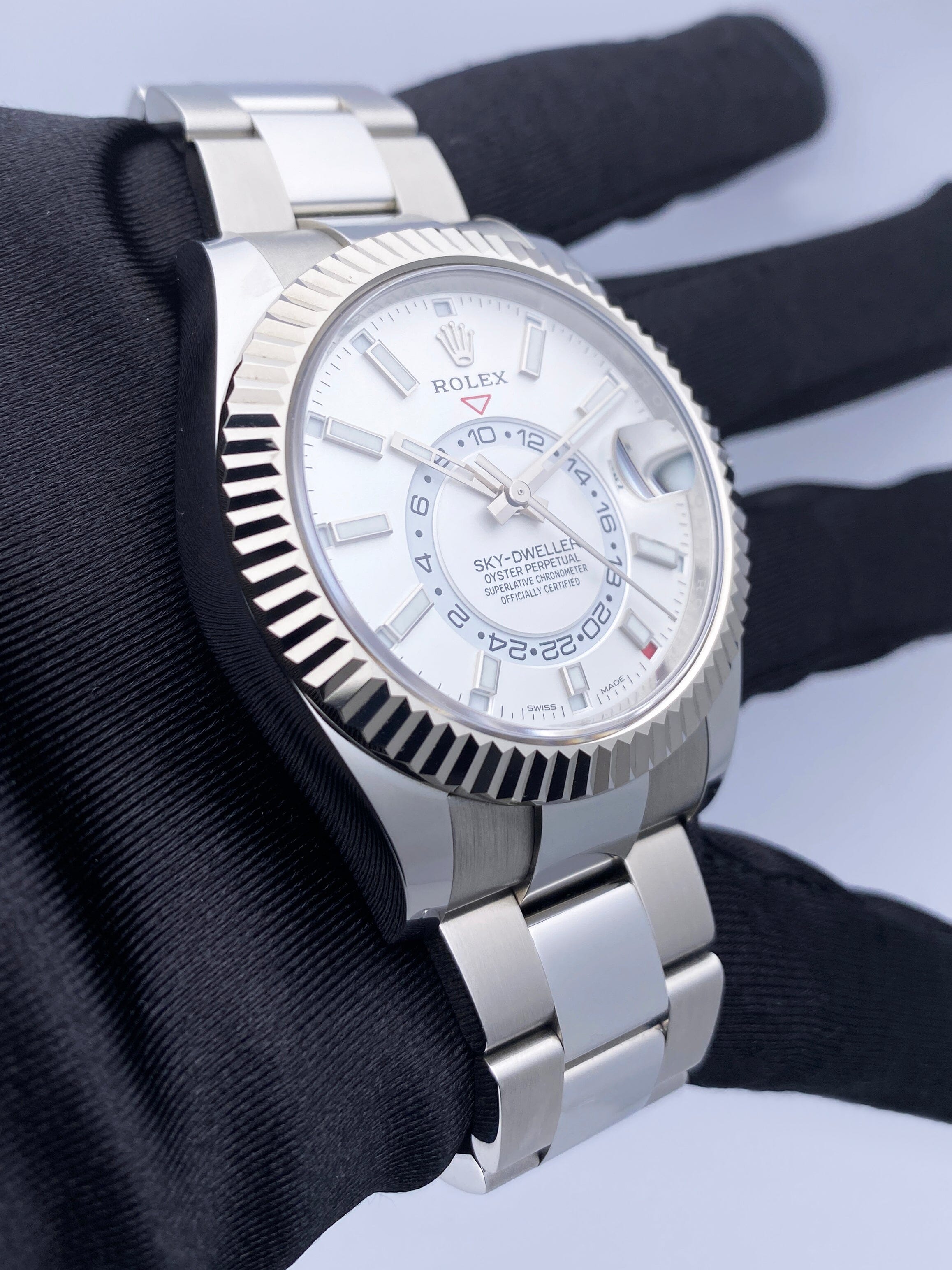 Rolex Sky-Dweller 326934 Thumbnail 3