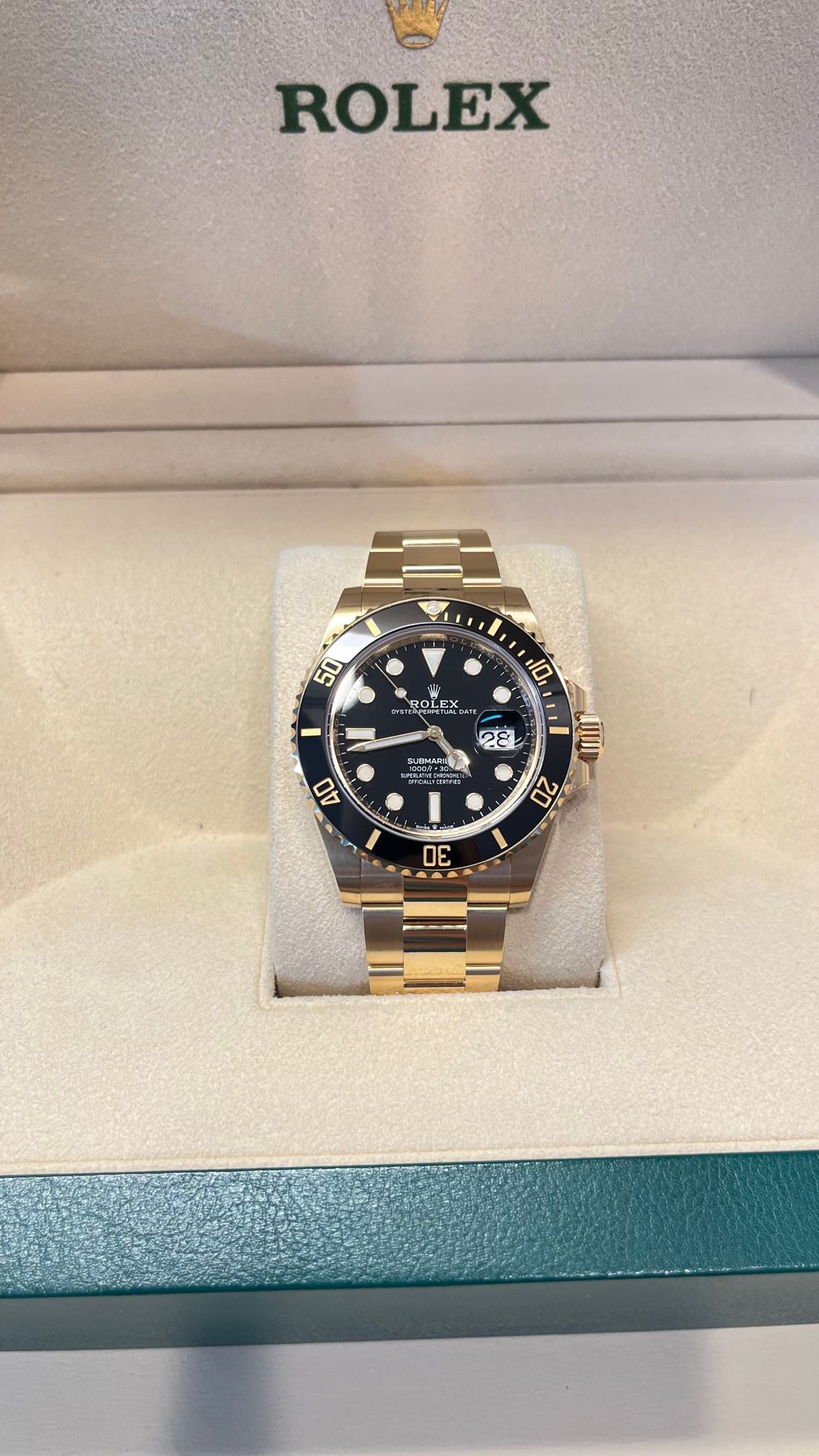 Rolex Submariner 126618 LN Thumbnail 1