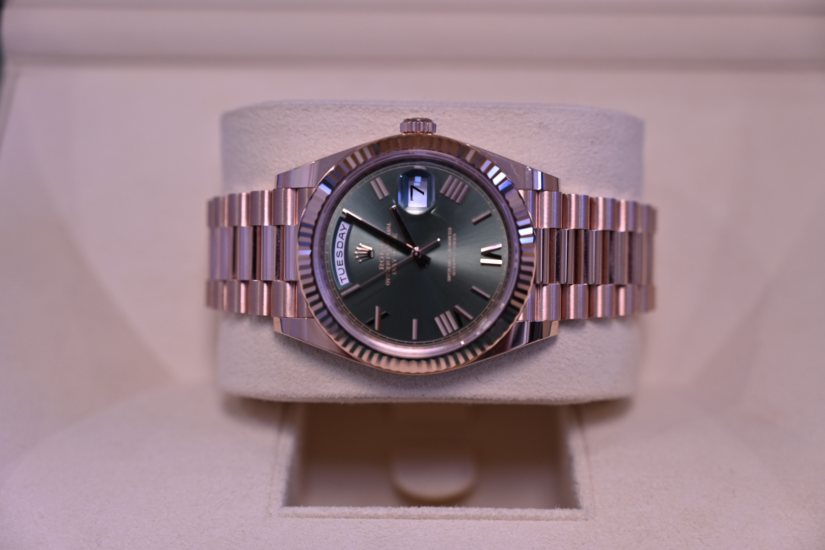 Rolex Day-Date 40 228235 Thumbnail 7