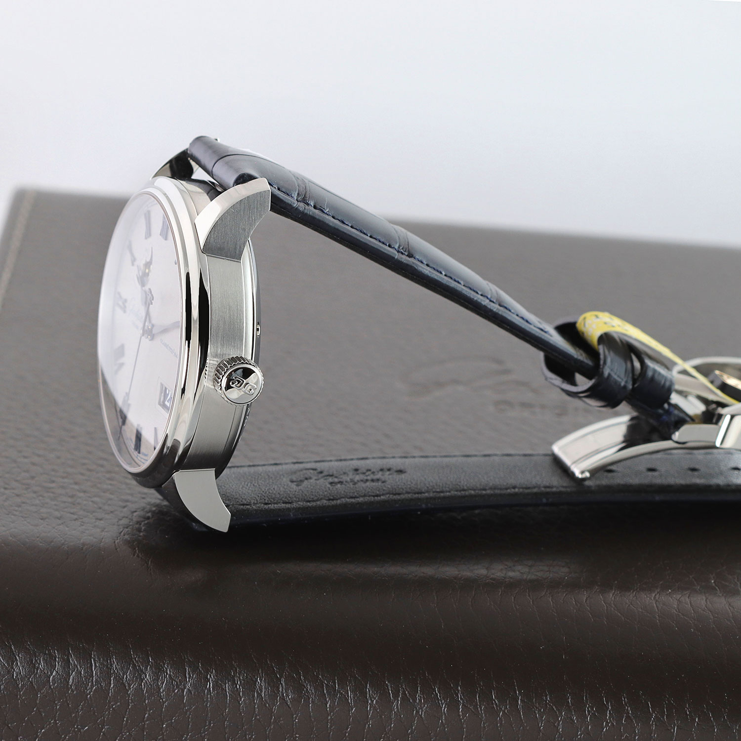 Glashutte Original Senator Excellence Panorama Date 1-36-24-02-02-64 Thumbnail 3