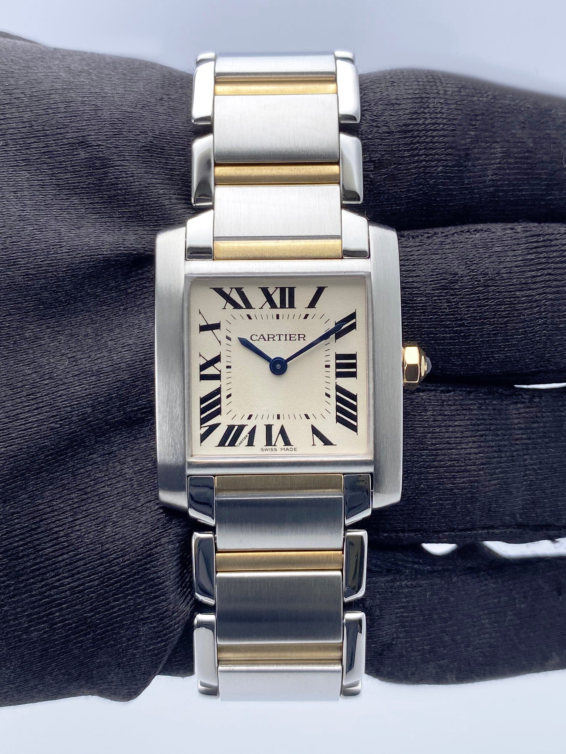 Cartier Tank Francaise W51006Q4 Thumbnail 2