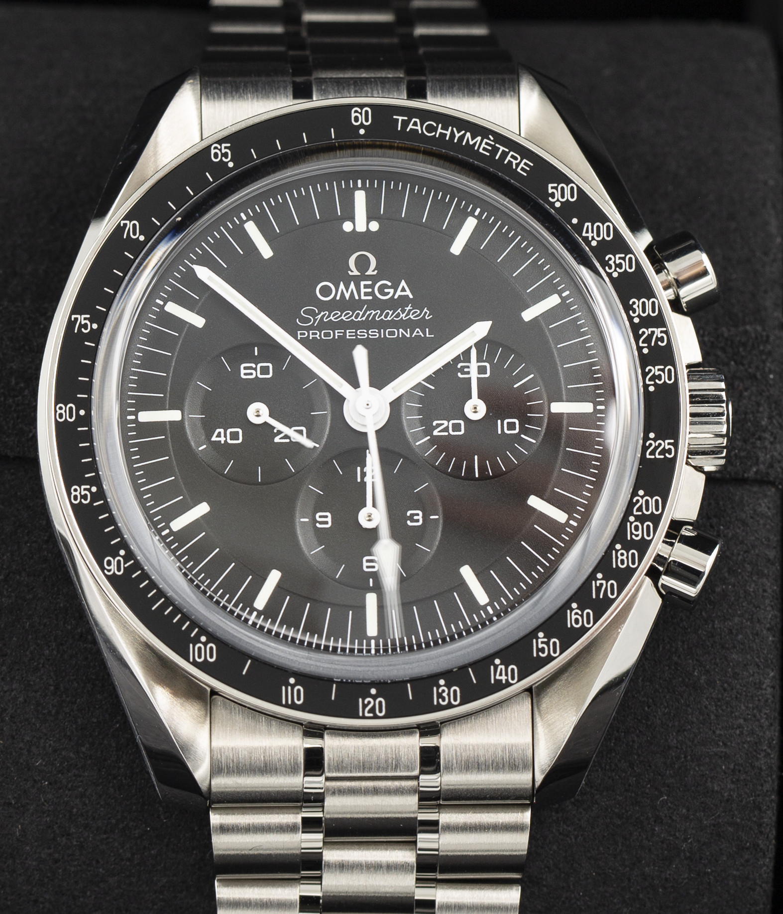 Omega Speedmaster Moonwatch Professional 310.30.42.50.01.002 Thumbnail 5