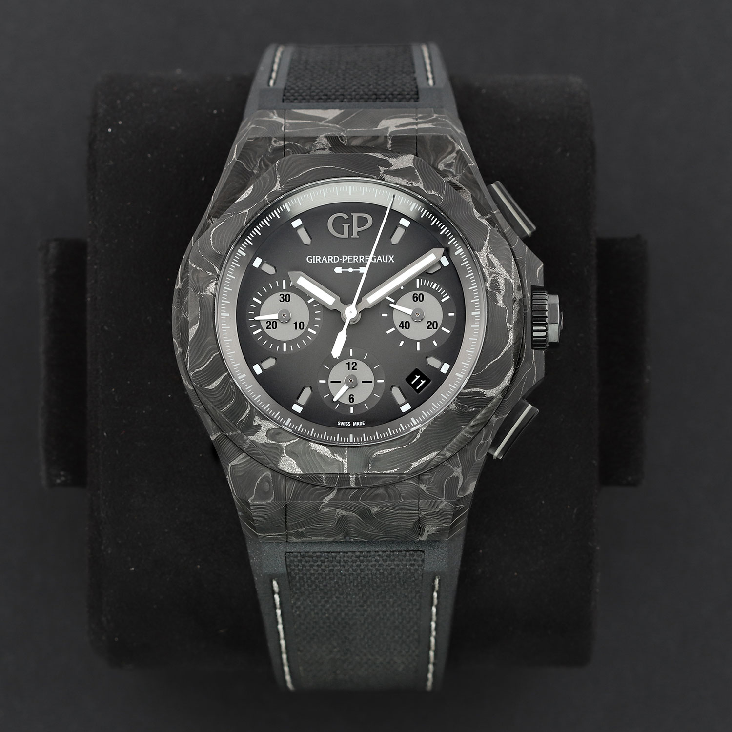 Girard Perregaux Laureato 81060-41-3222-1CX Thumbnail 2