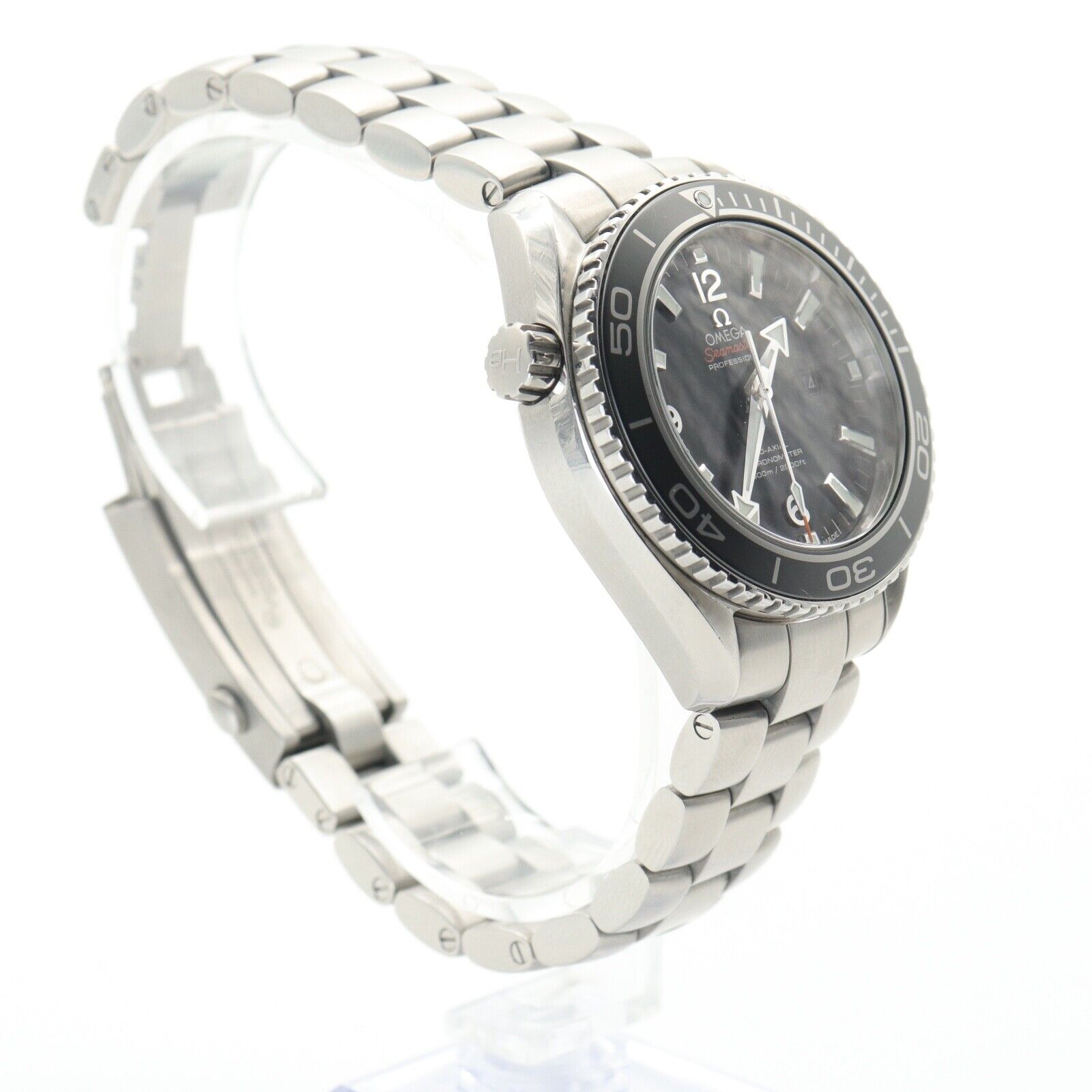 Omega Planet Ocean 232.30.38.20.01.001 Thumbnail 5