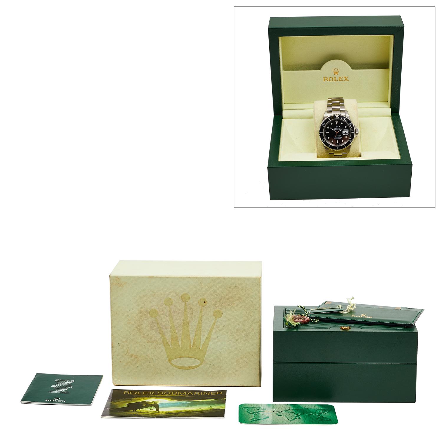 Rolex Submariner 16610 Thumbnail 5