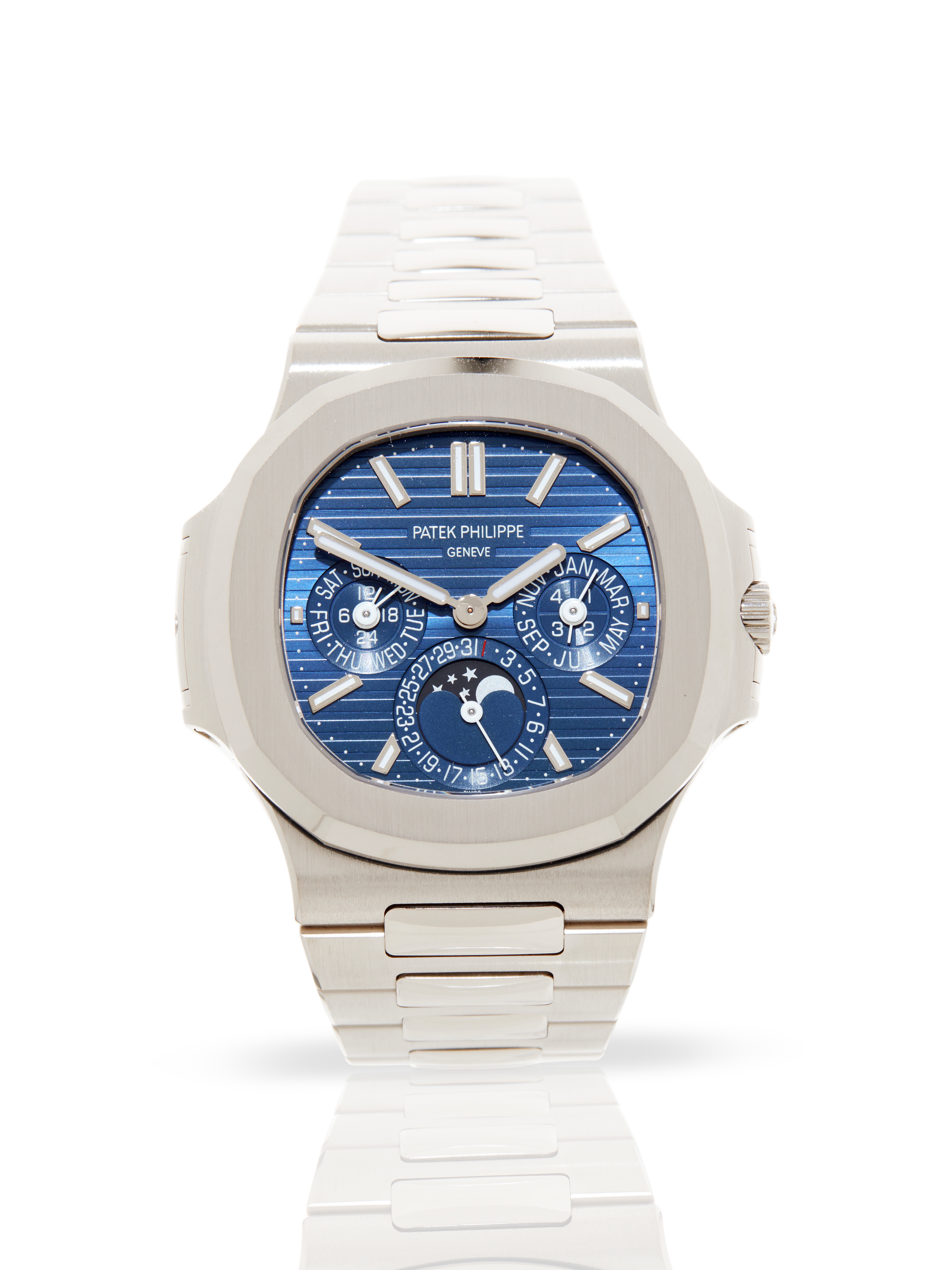 Patek Philippe Nautilus 5740/1G-001 Thumbnail 1