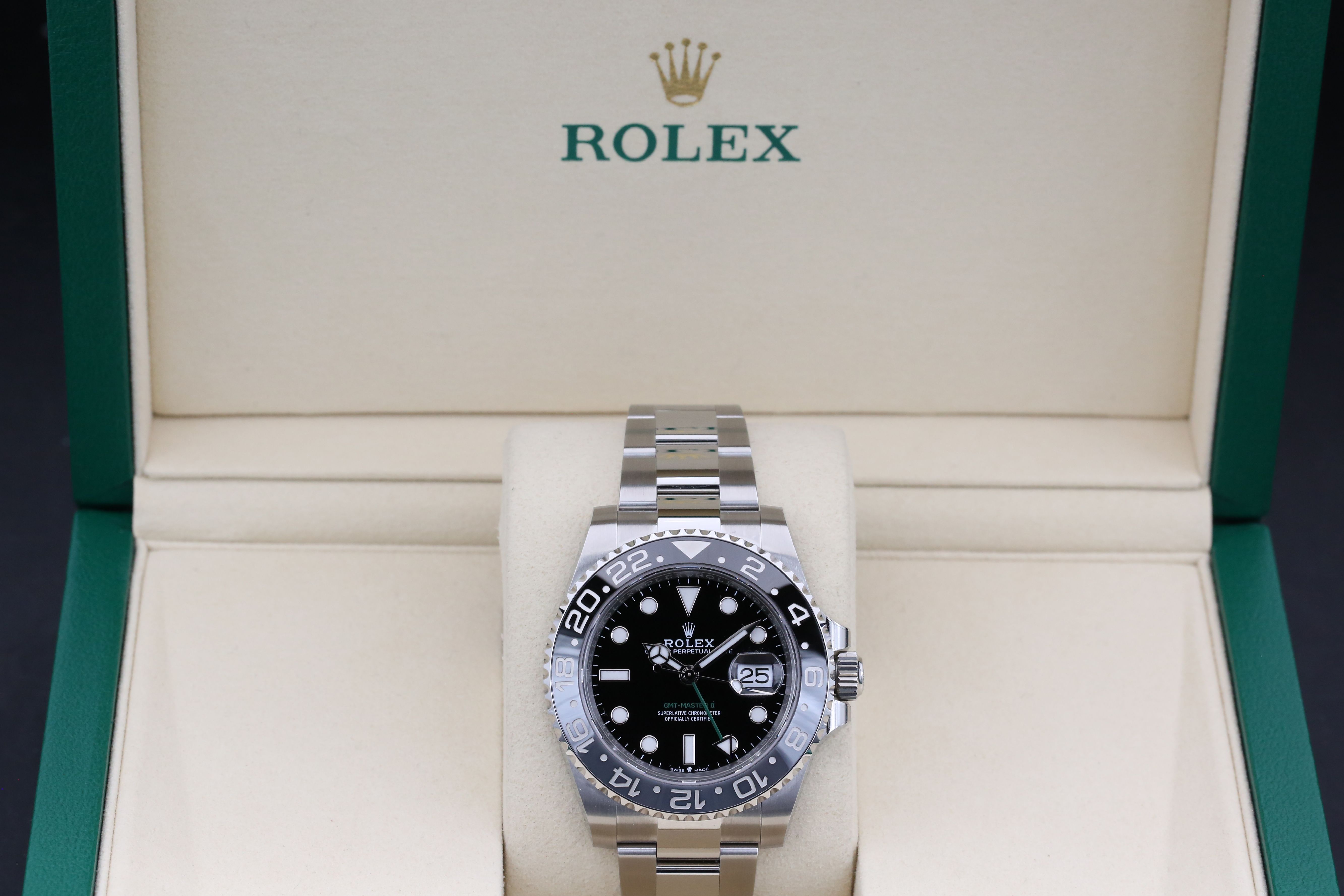 Rolex GMT Master II 126710 GRNR Thumbnail 4