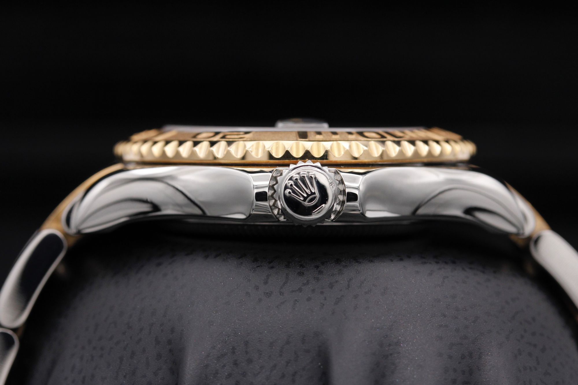 Rolex Yacht-Master 68623 Thumbnail 3