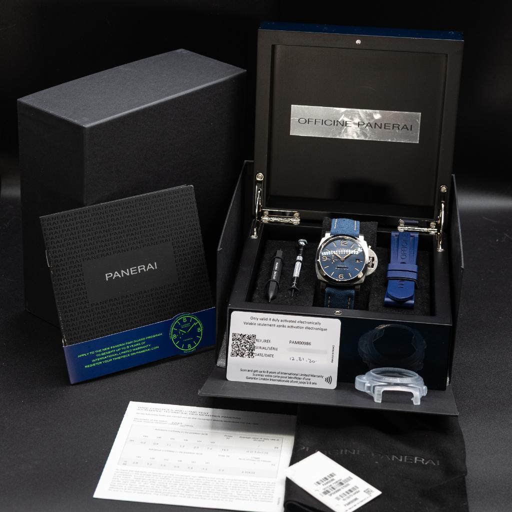Panerai Luminor GMT PAM00986 Thumbnail 7