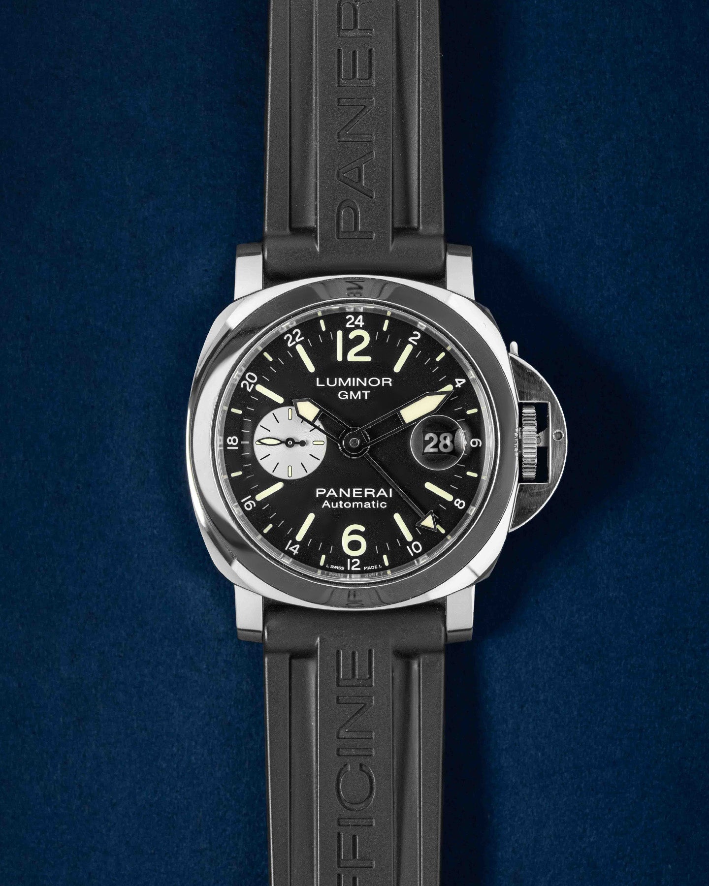 Panerai Luminor GMT PAM01088 Thumbnail 1
