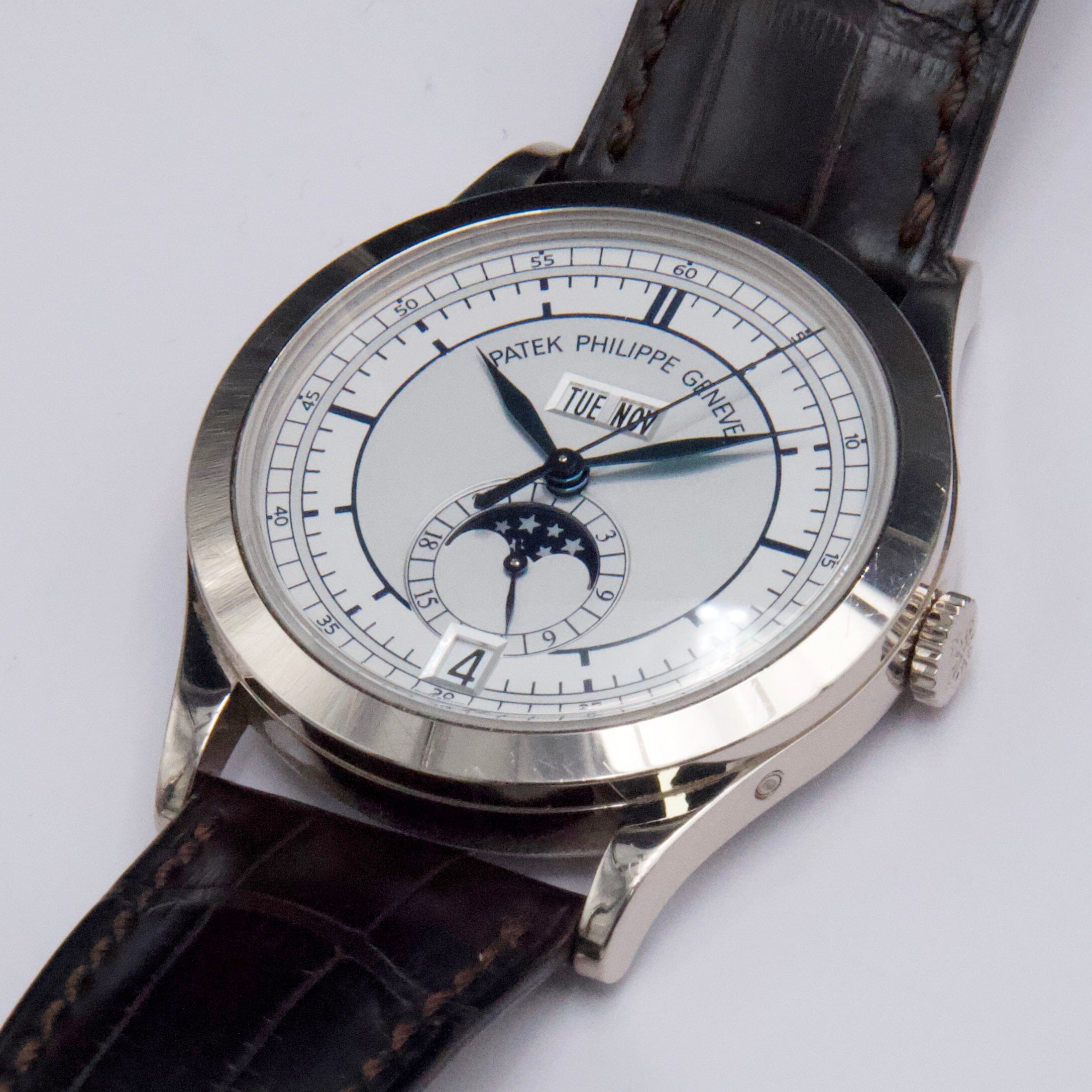 Patek Philippe Complications 5396G-001 Thumbnail 4