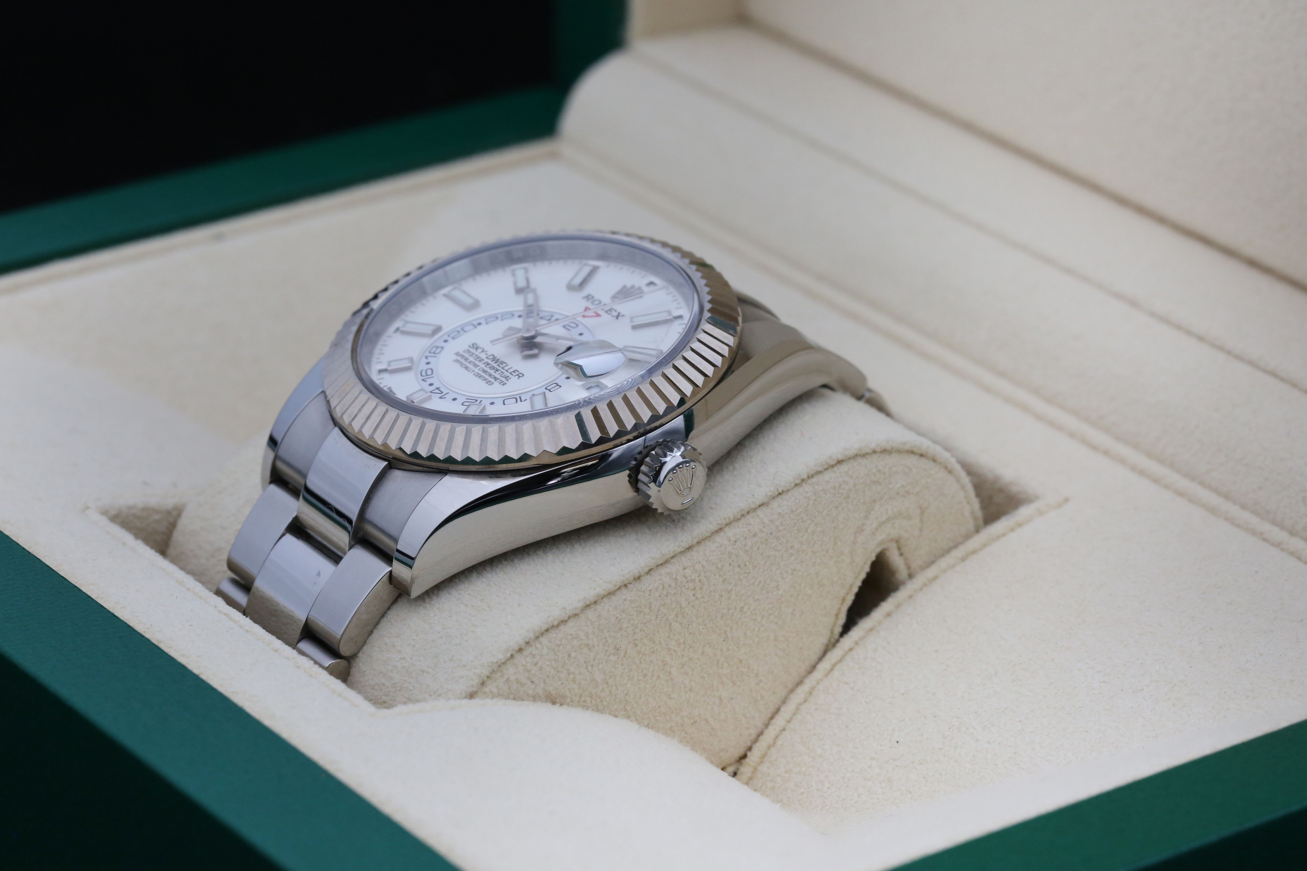 Rolex Sky-Dweller 326934 Thumbnail 6