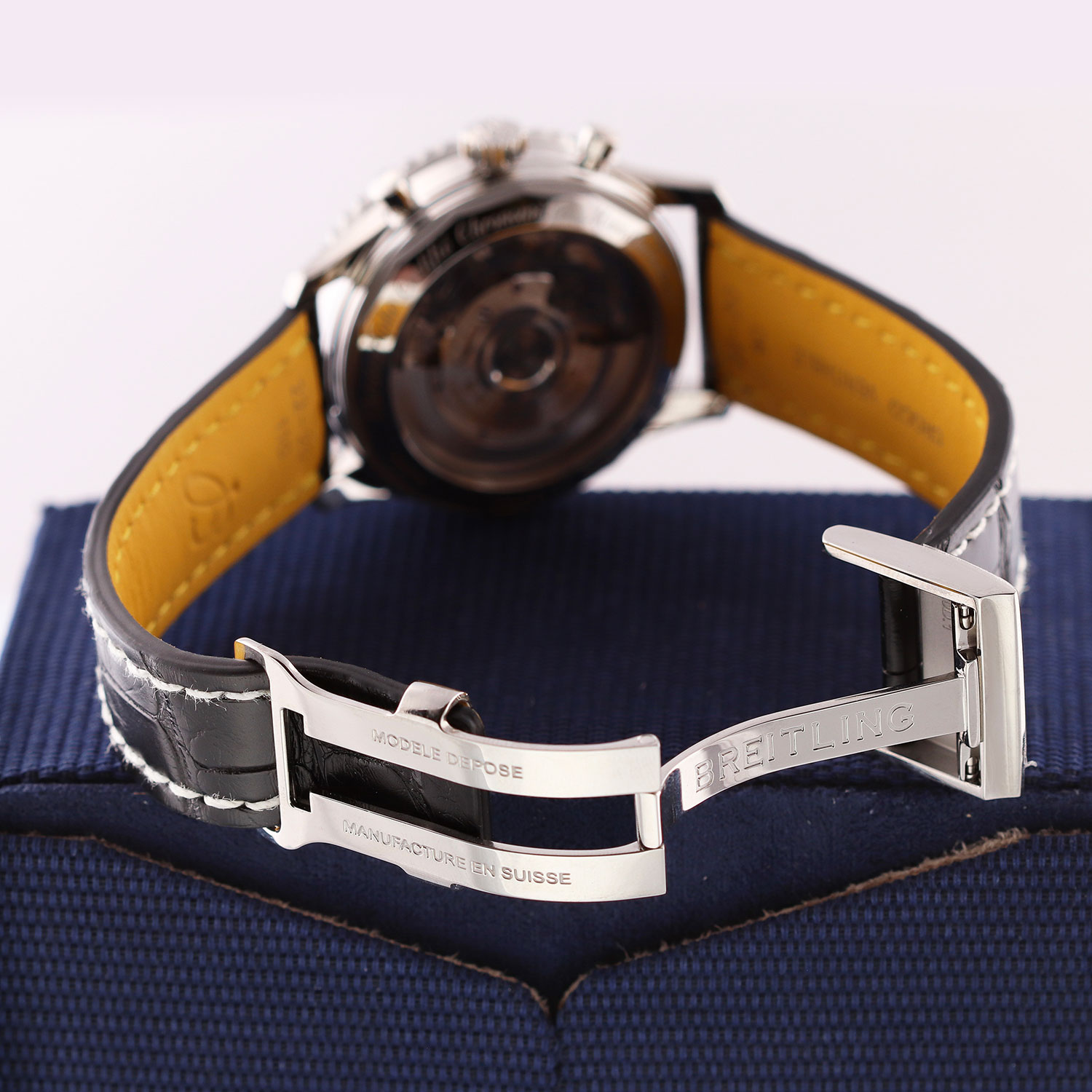 Breitling Navitimer 01 AB0121 Thumbnail 4