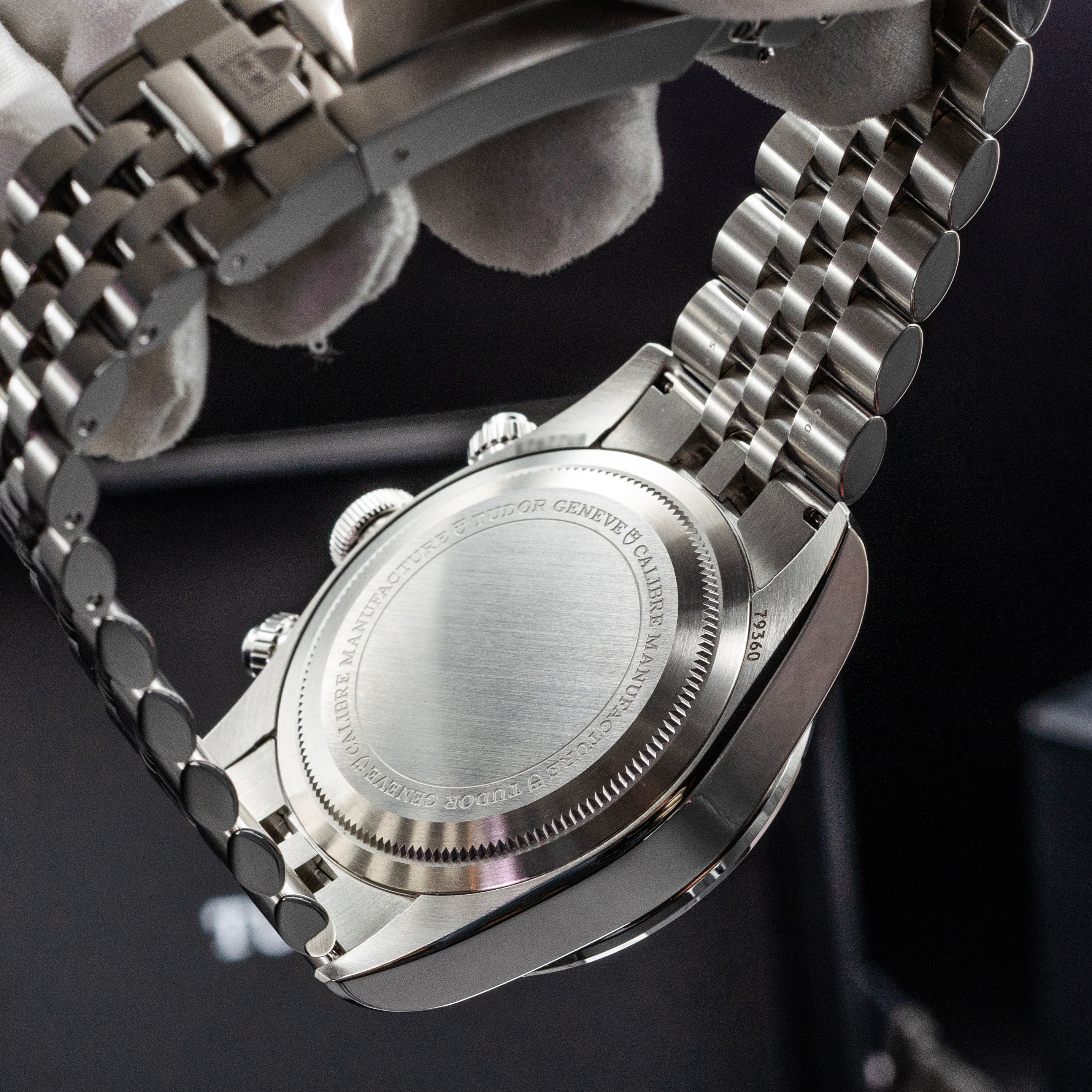 Tudor Black Bay Chrono M79360N-0019 Thumbnail 4