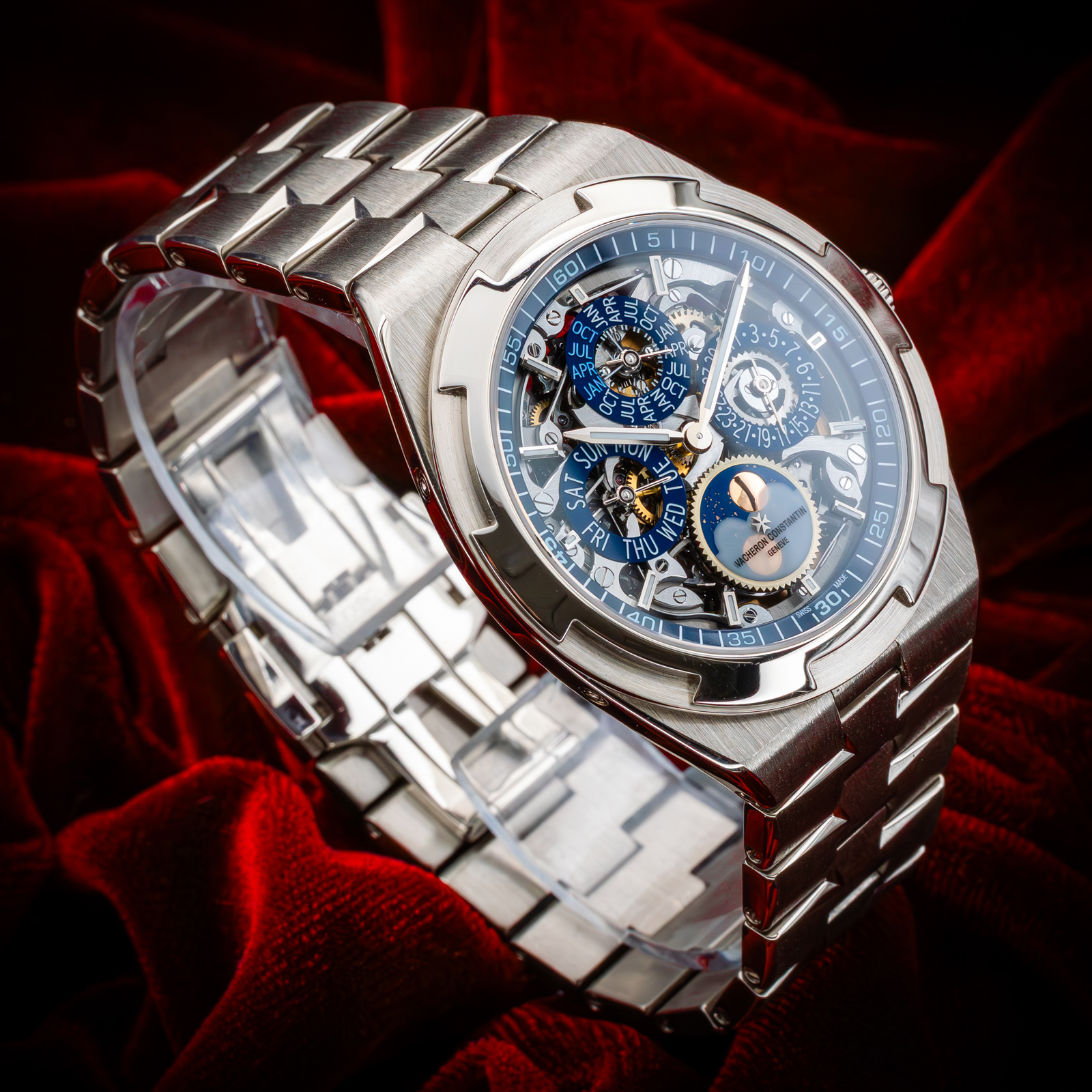 Vacheron Constantin Overseas 4300V/120G-B946 Thumbnail 2