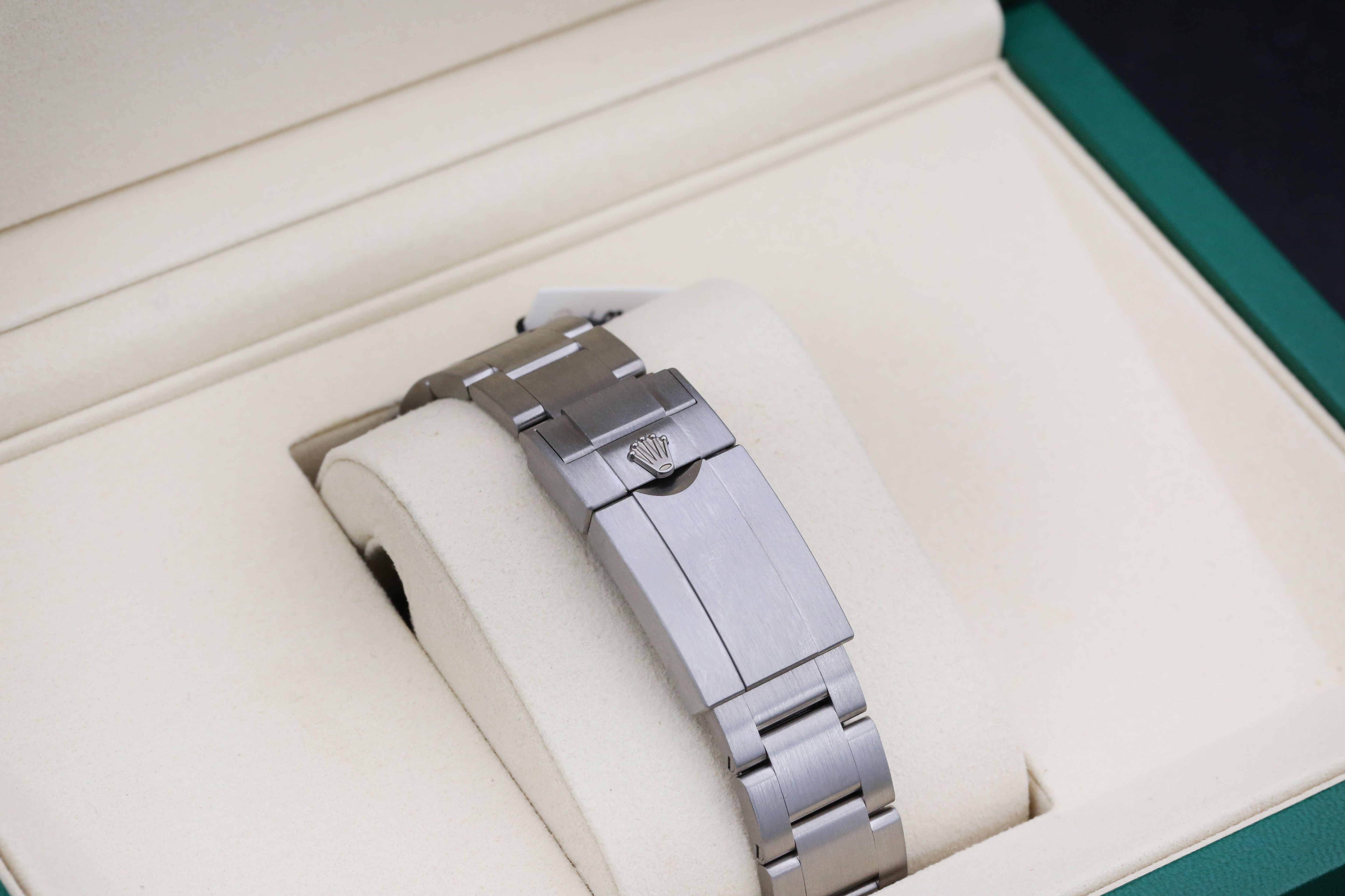 Rolex Yacht-Master 226627 Thumbnail 3