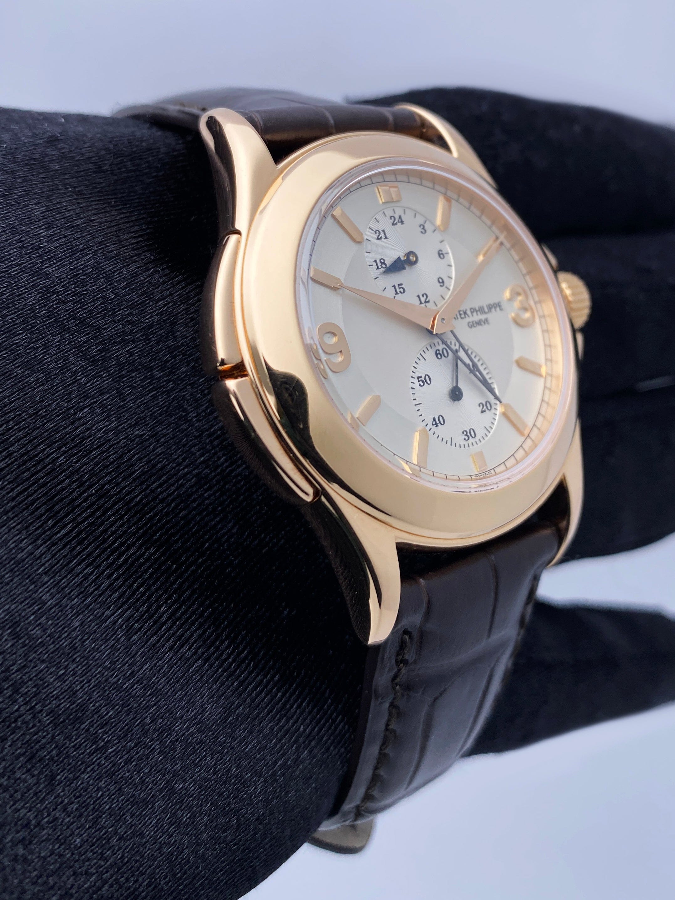 Patek Philippe Complications 5134R-001 Thumbnail 3
