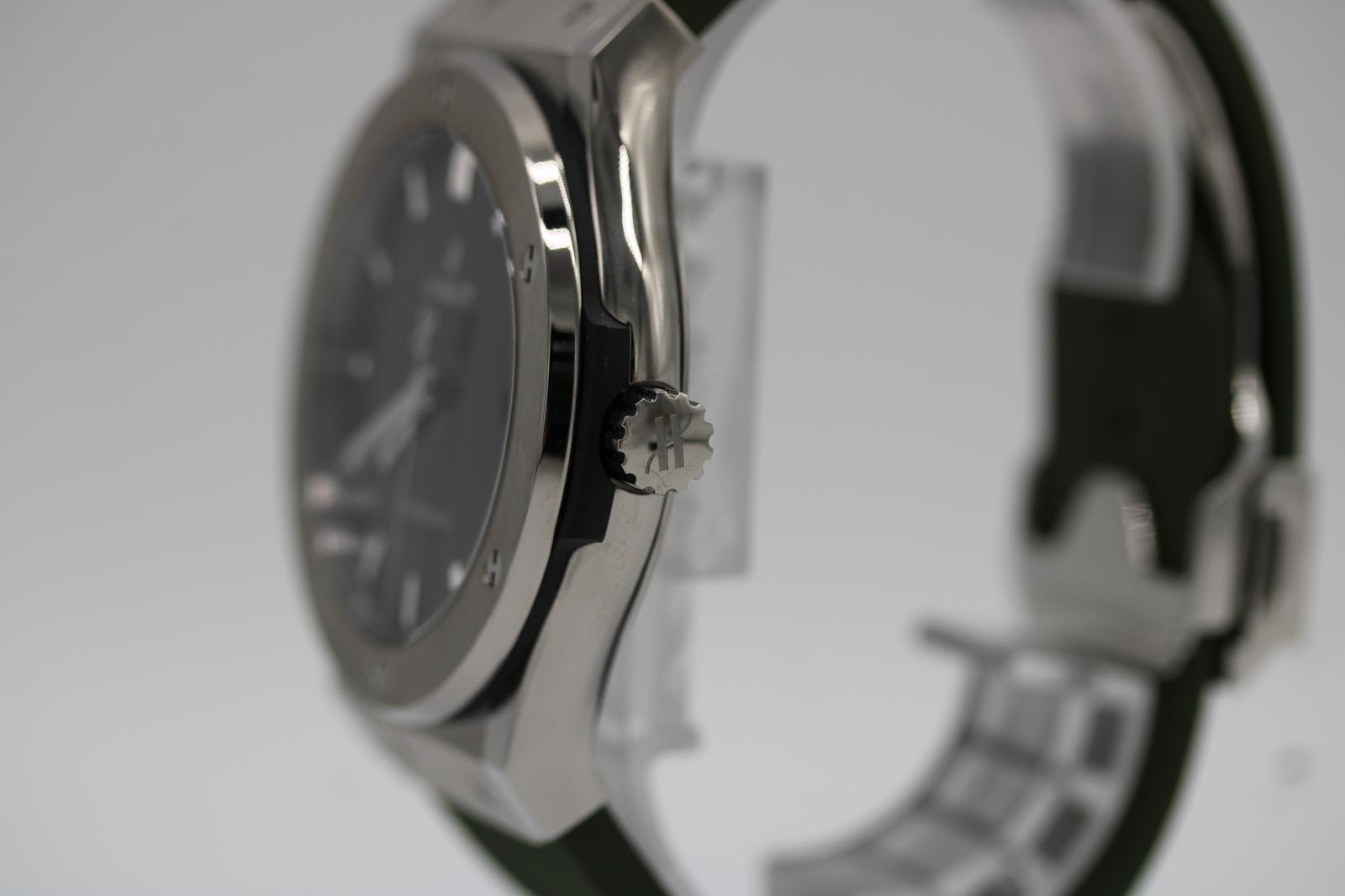 Hublot Classic Fusion 542.NX.8970.RX Thumbnail 2