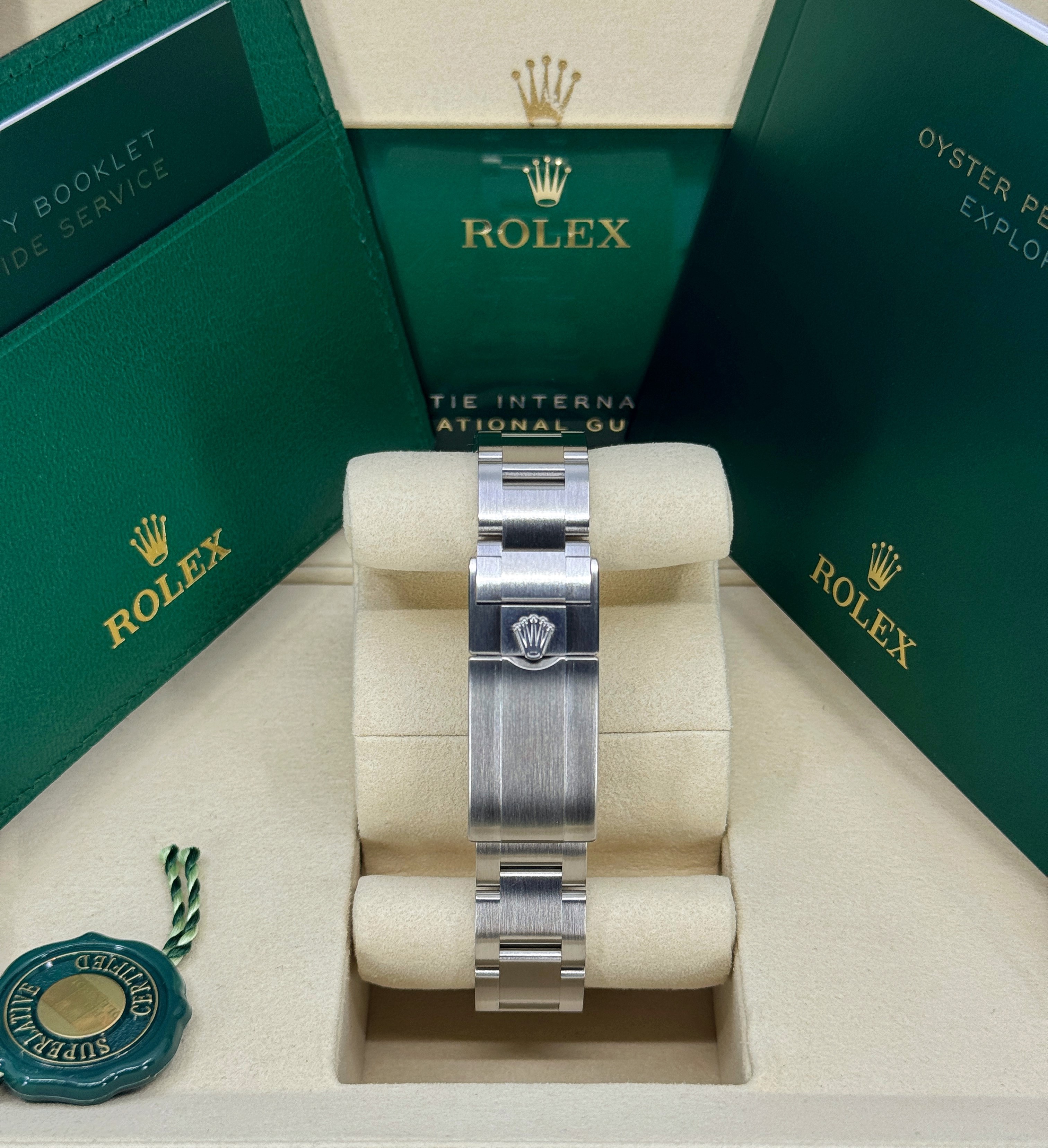 Rolex Explorer 124270 Thumbnail 3