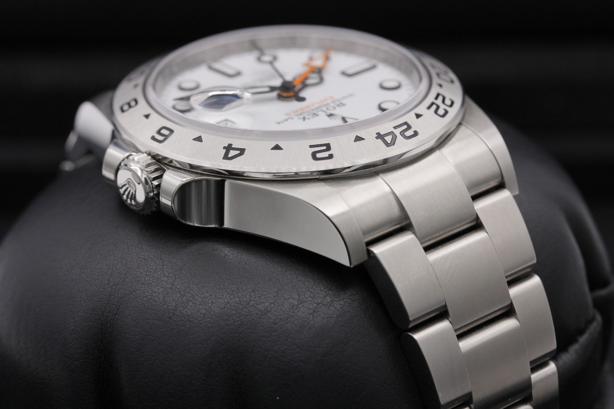 Rolex Explorer II 226570 Thumbnail 2
