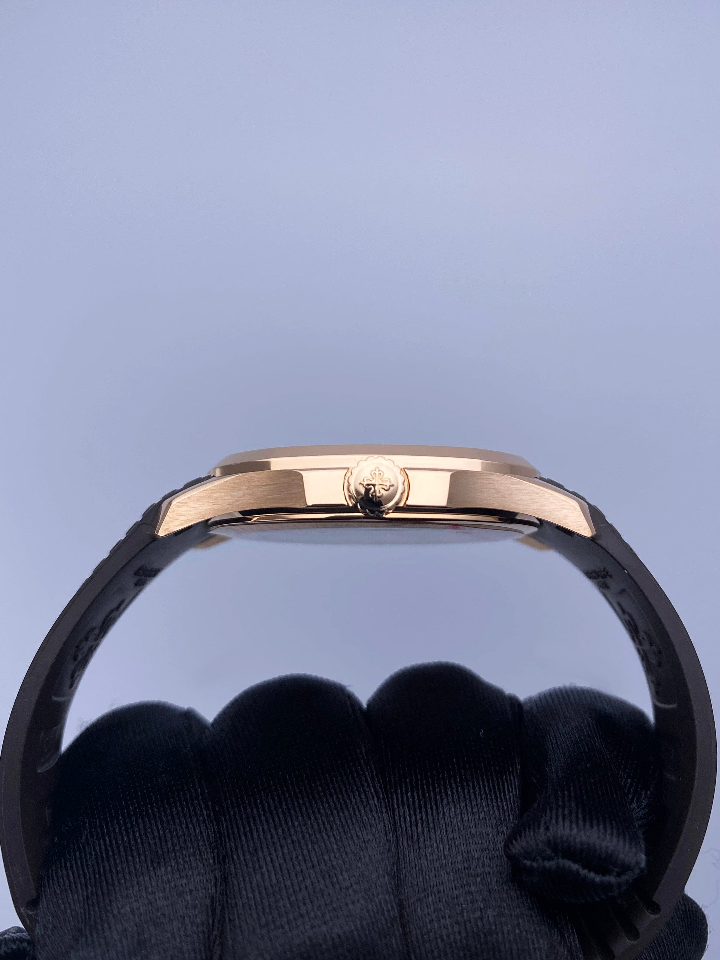 Patek Philippe Aquanaut 5167R-001 Thumbnail 4