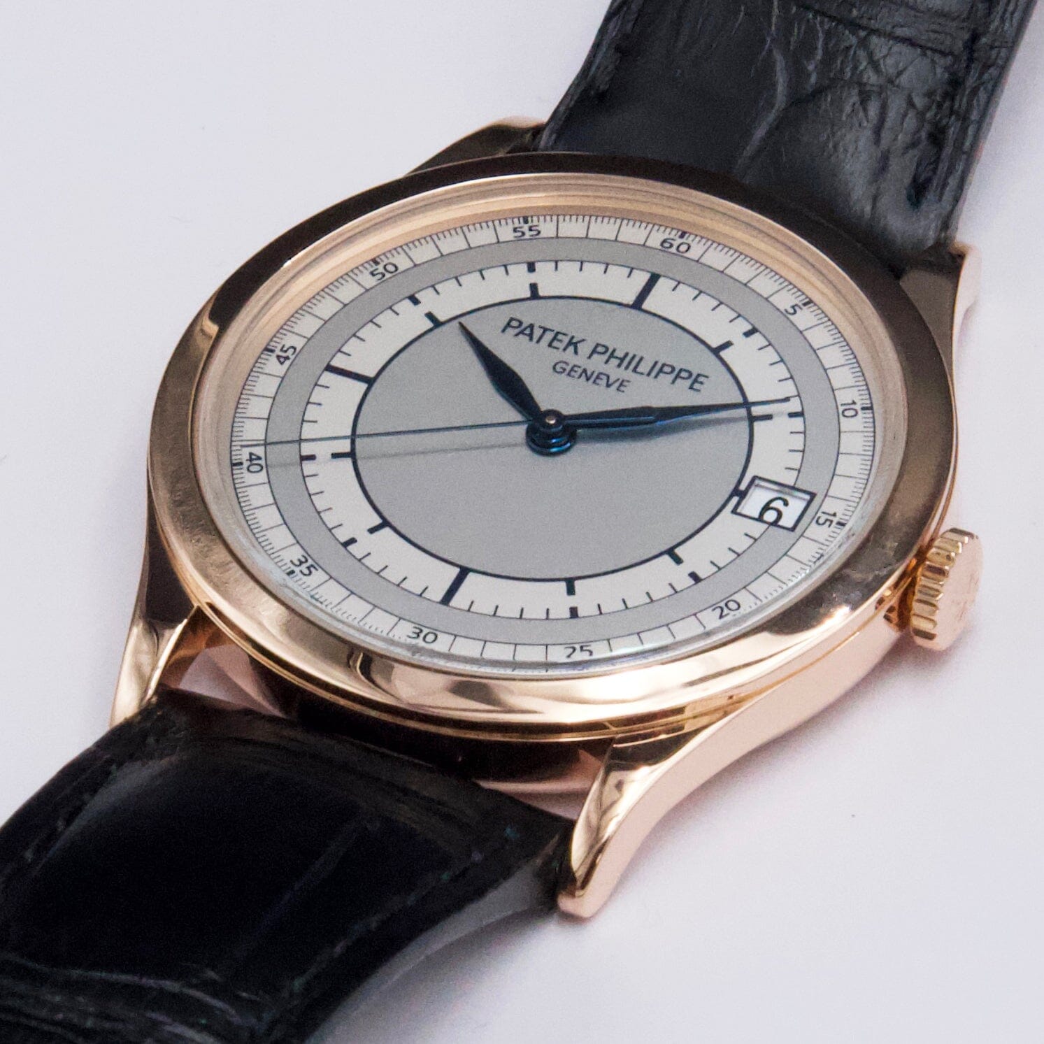 Patek Philippe Calatrava 5296R-001 Thumbnail 3